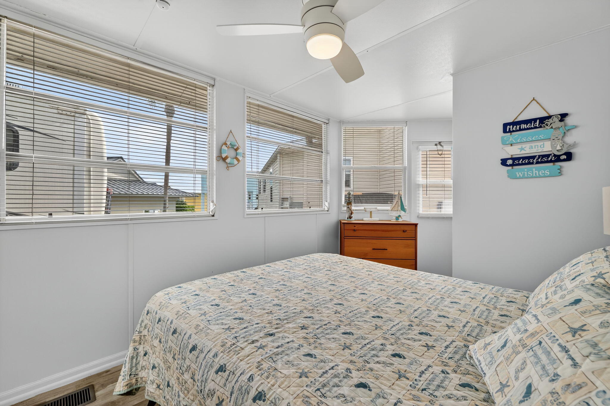 121 Nettles Boulevard