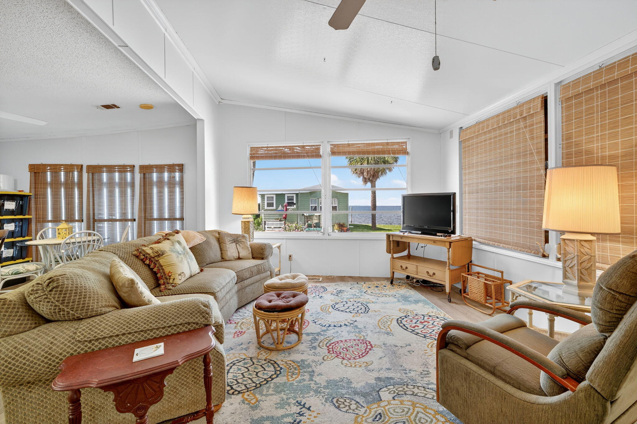 217 Nettles Boulevard