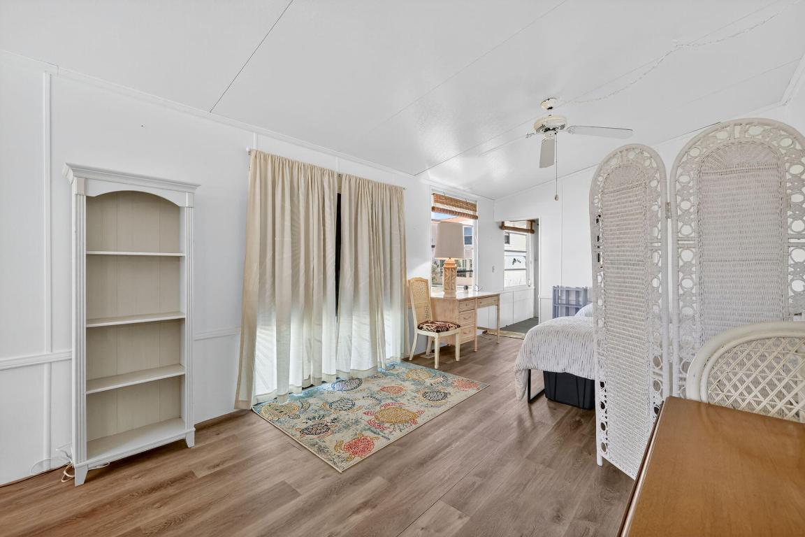 217 Nettles Boulevard