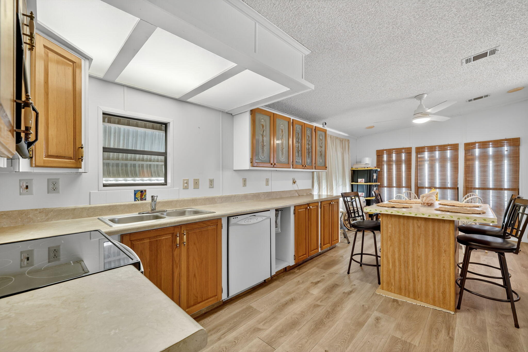 217 Nettles Boulevard