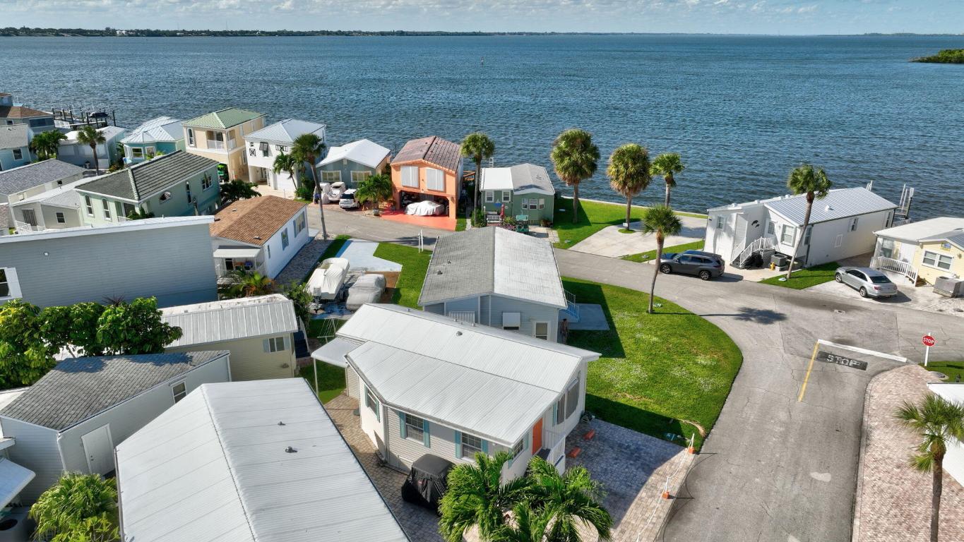 217 Nettles Boulevard