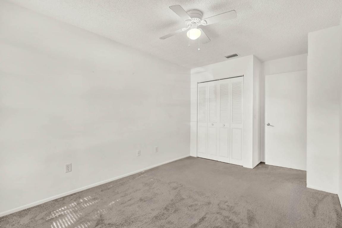 4104 NW Cinnamon Tree Circle