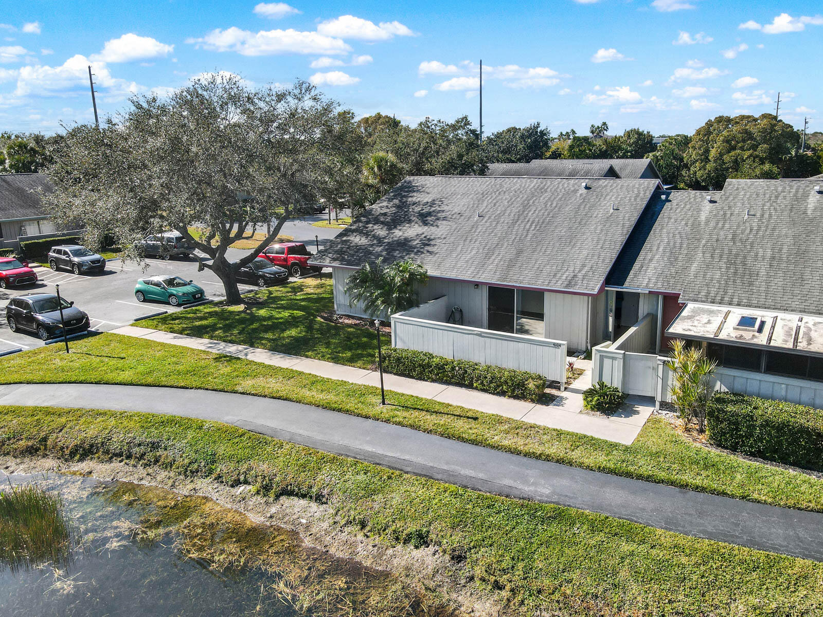 4104 NW Cinnamon Tree Circle