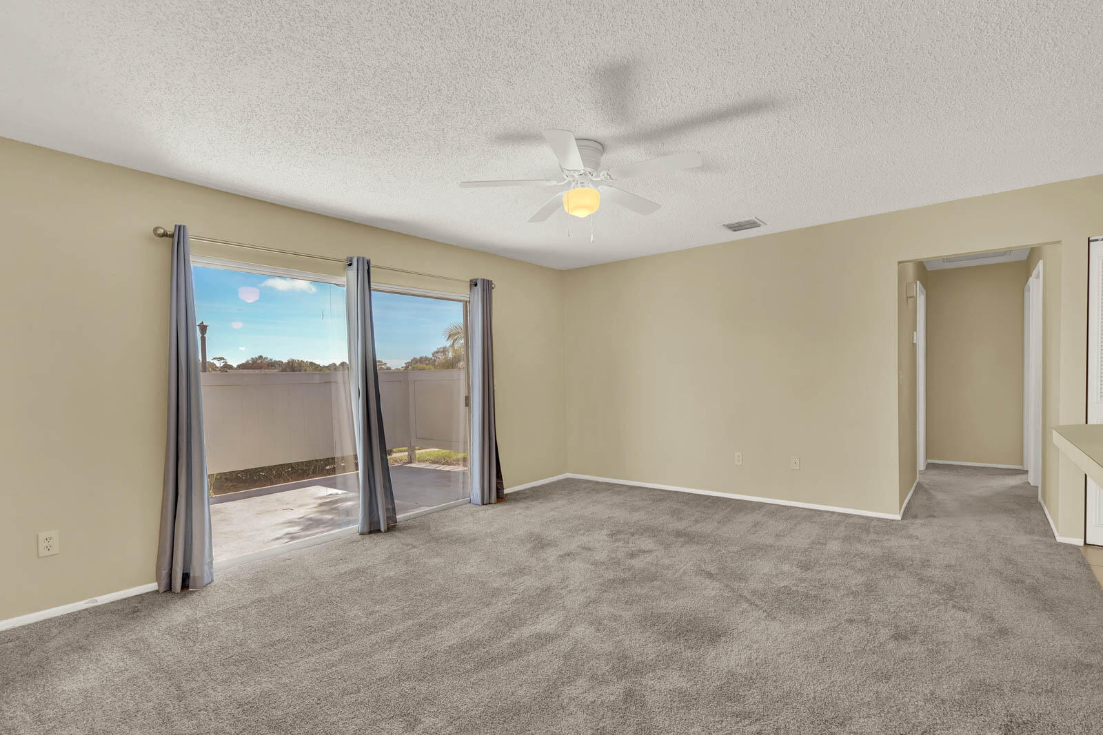 4104 NW Cinnamon Tree Circle