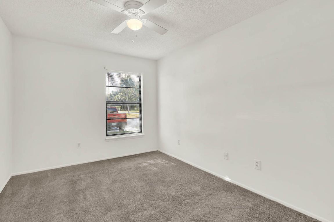 4104 NW Cinnamon Tree Circle