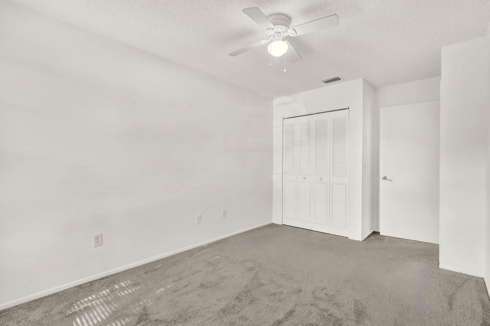 4104 NW Cinnamon Tree Circle