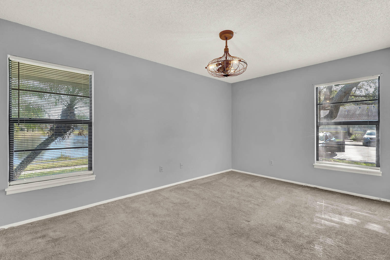 4104 NW Cinnamon Tree Circle