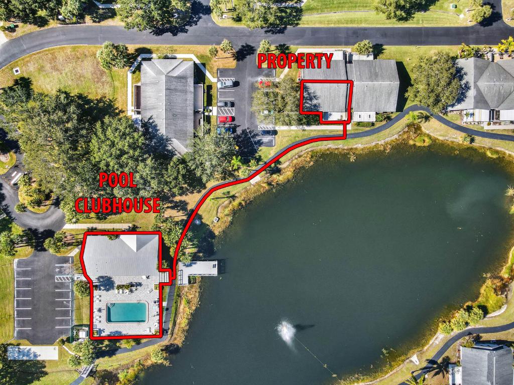 4104 NW Cinnamon Tree Circle