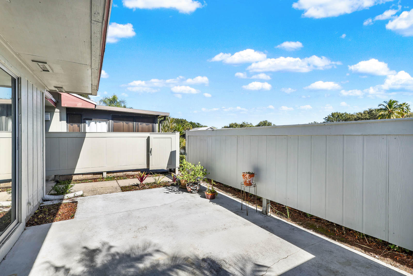 4104 NW Cinnamon Tree Circle