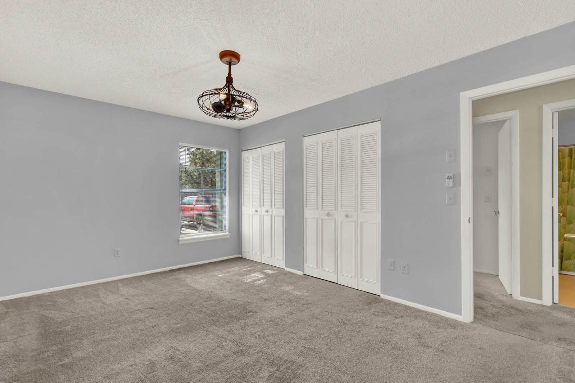 4104 NW Cinnamon Tree Circle