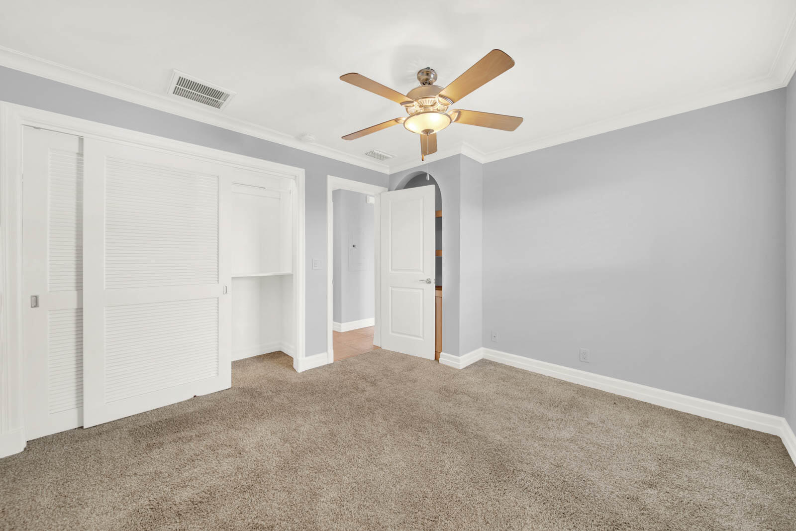 624 SW Saint Lucie Crescent 406