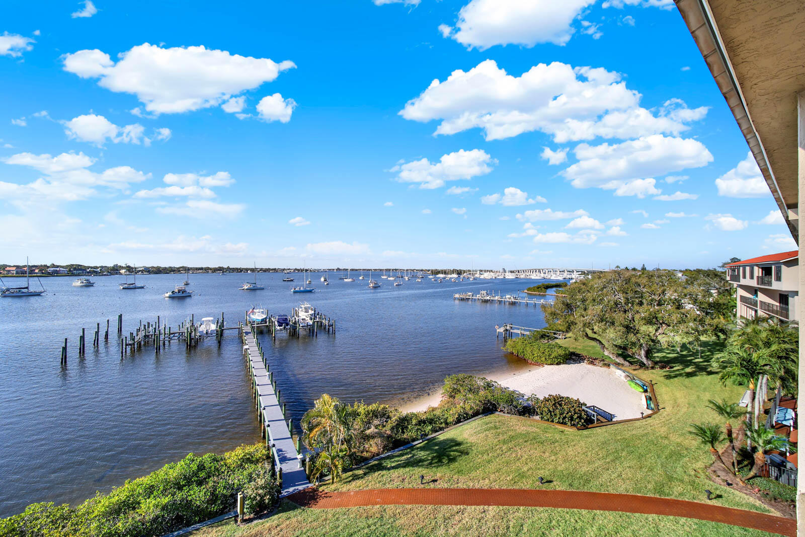 624 SW Saint Lucie Crescent 406