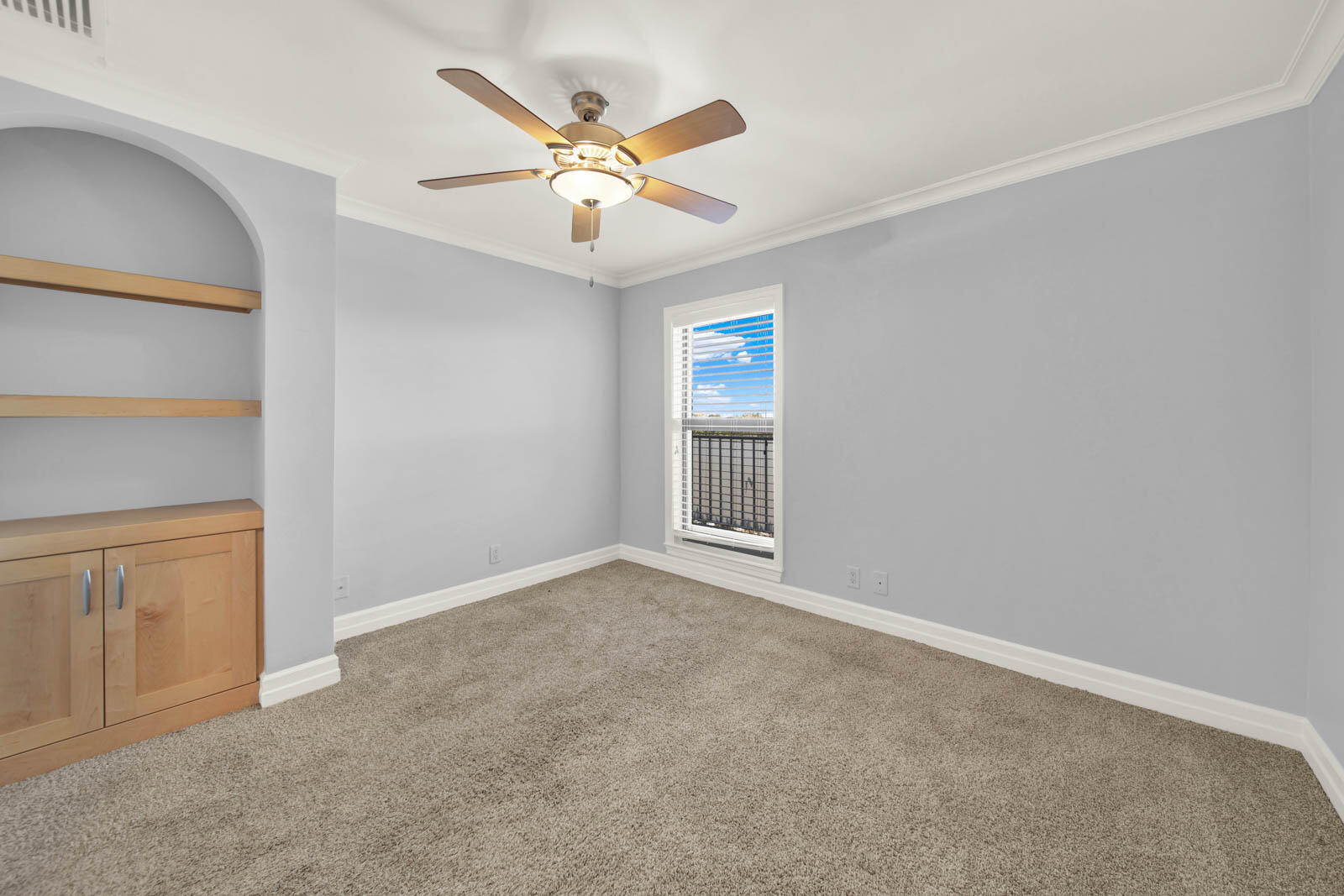 624 SW Saint Lucie Crescent 406