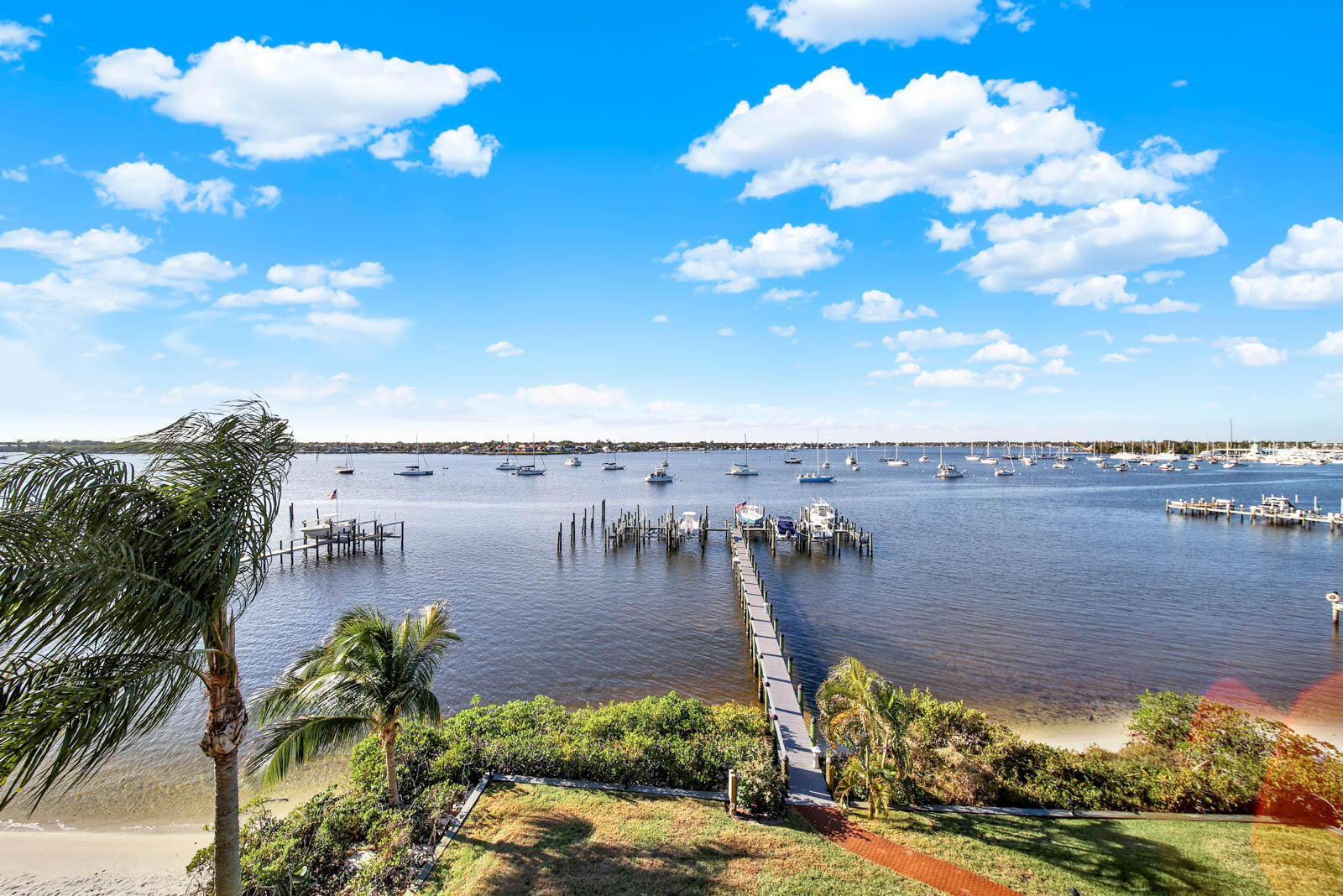 624 SW Saint Lucie Crescent 406