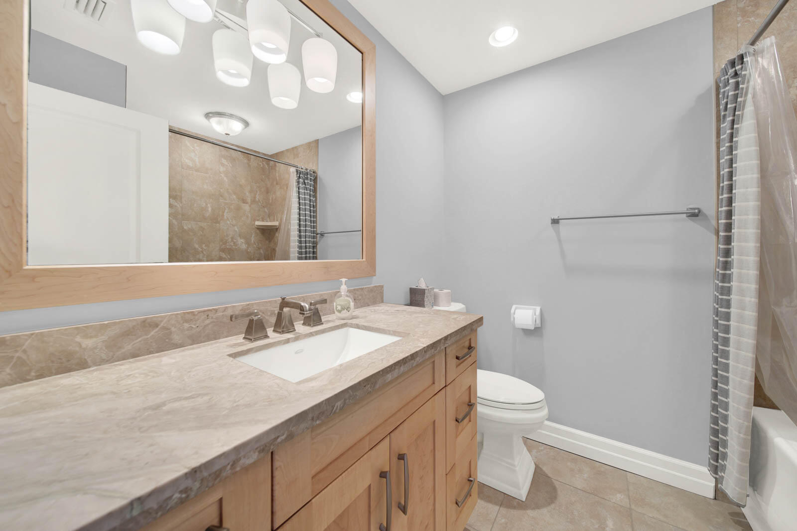 624 SW Saint Lucie Crescent 406