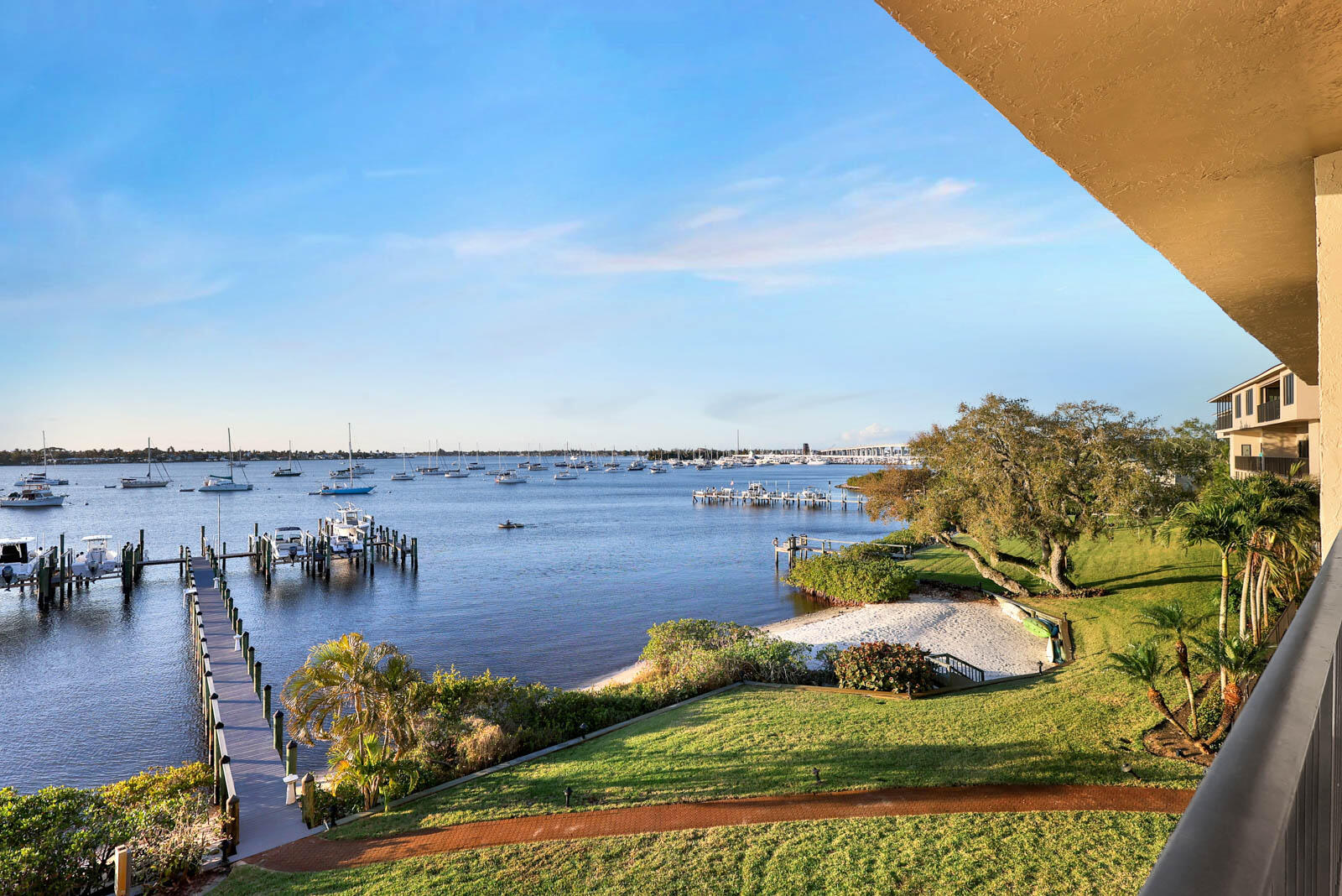 624 SW Saint Lucie Crescent 306