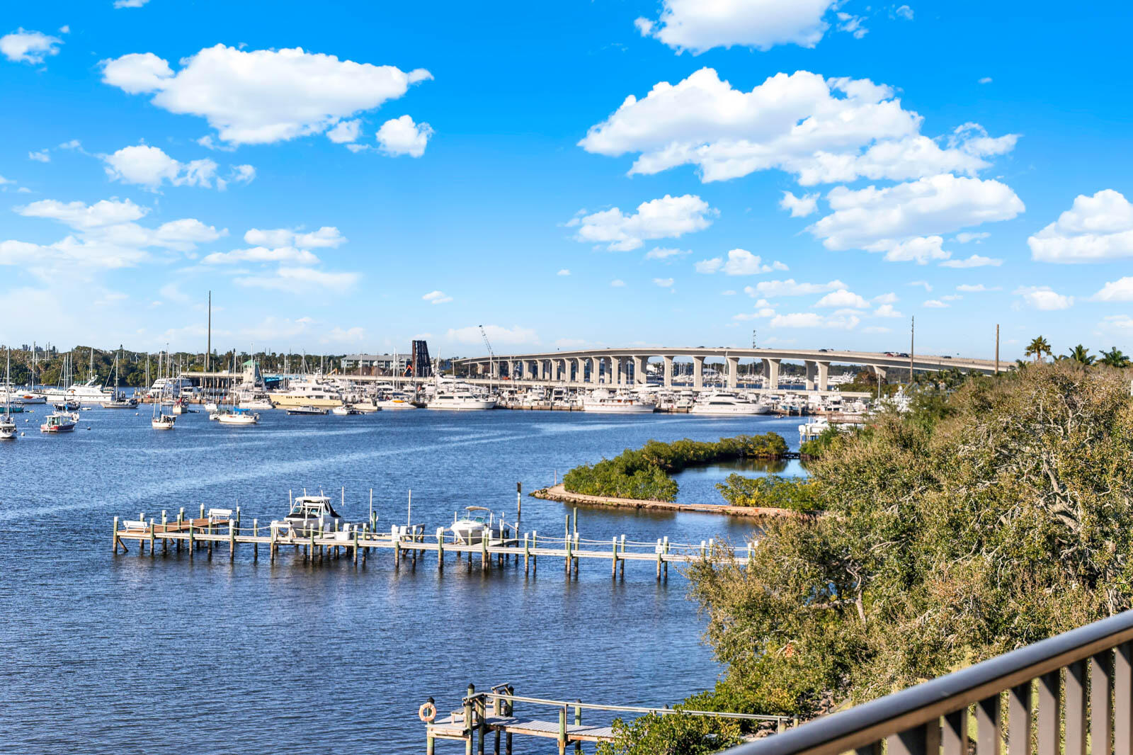 624 SW Saint Lucie Crescent 306