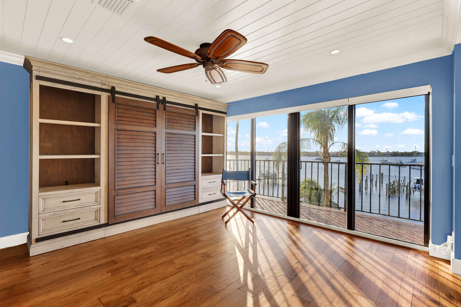 624 SW Saint Lucie Crescent 306