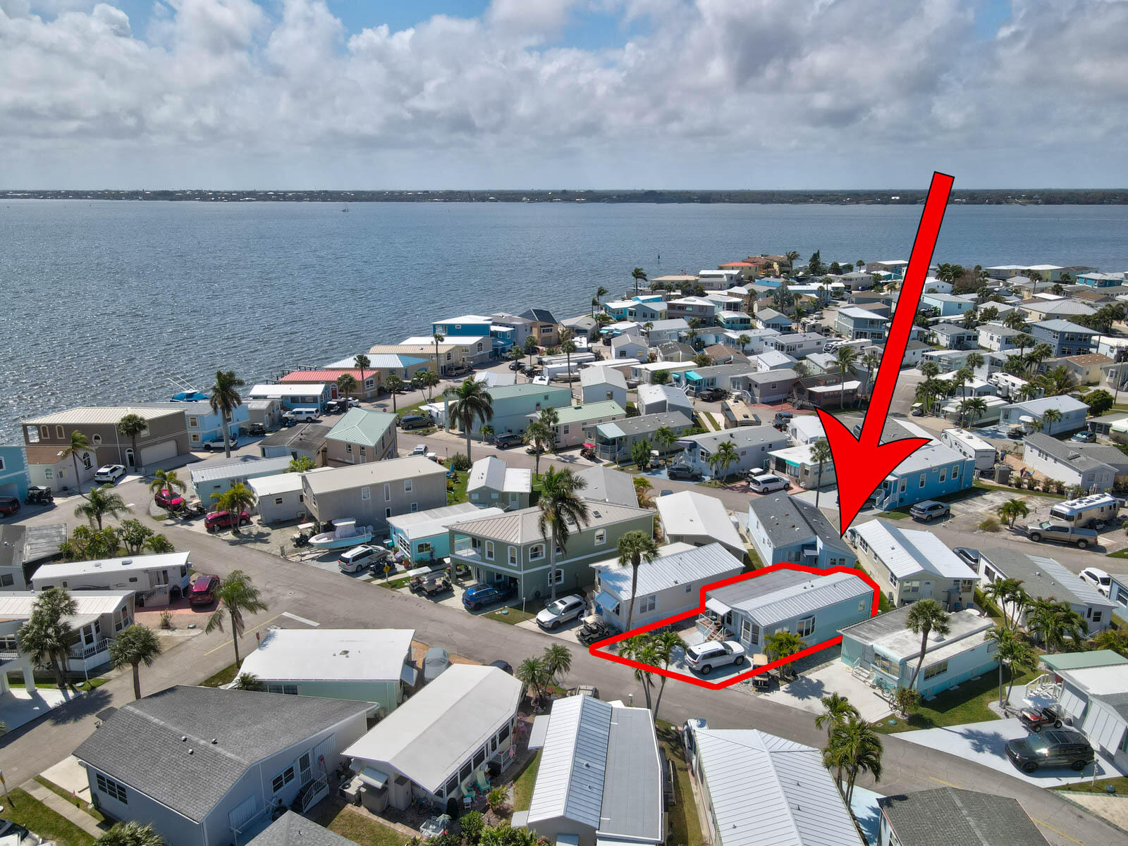 976 Nettles Boulevard