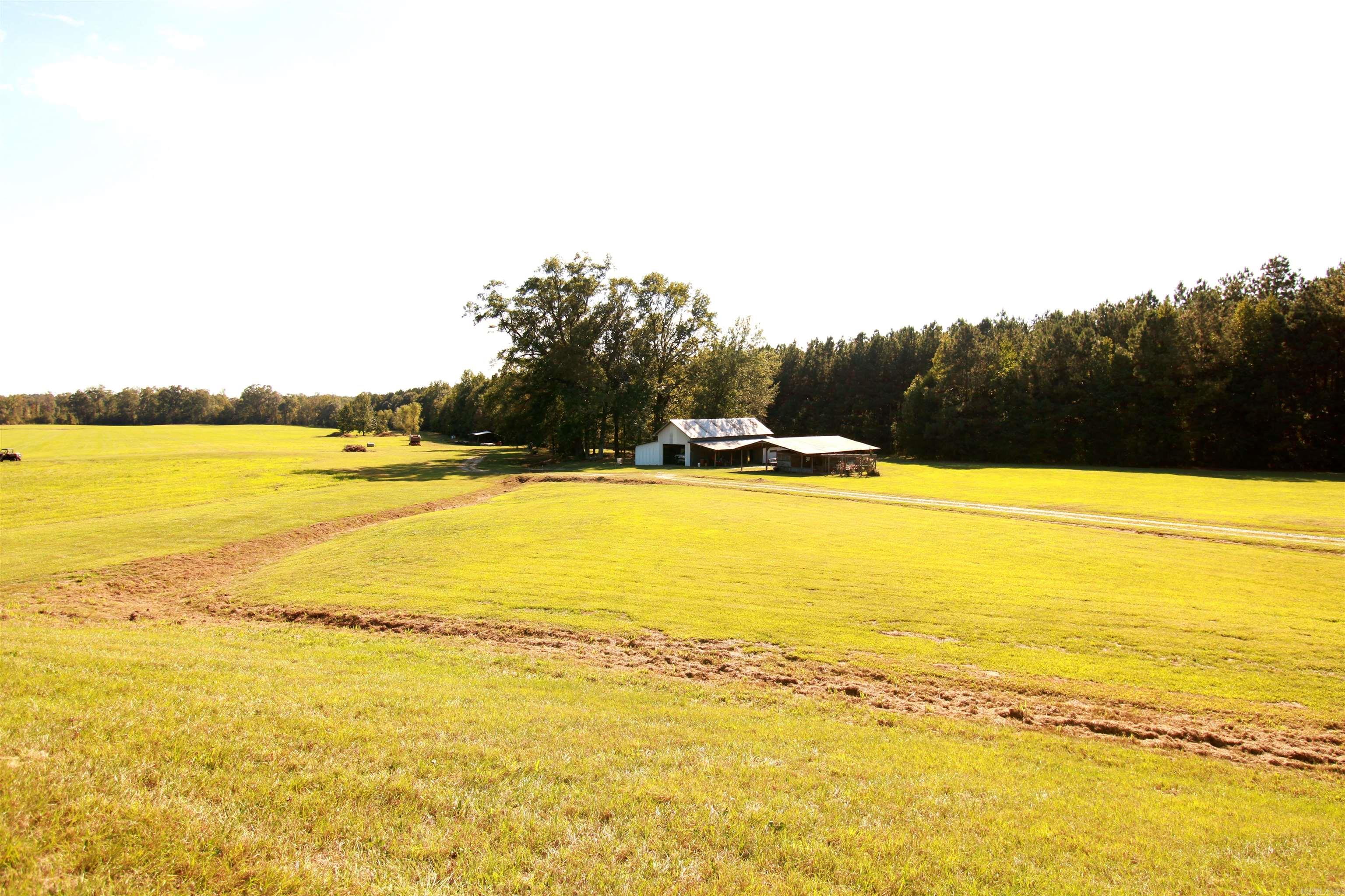 5207 Hwy 26 W