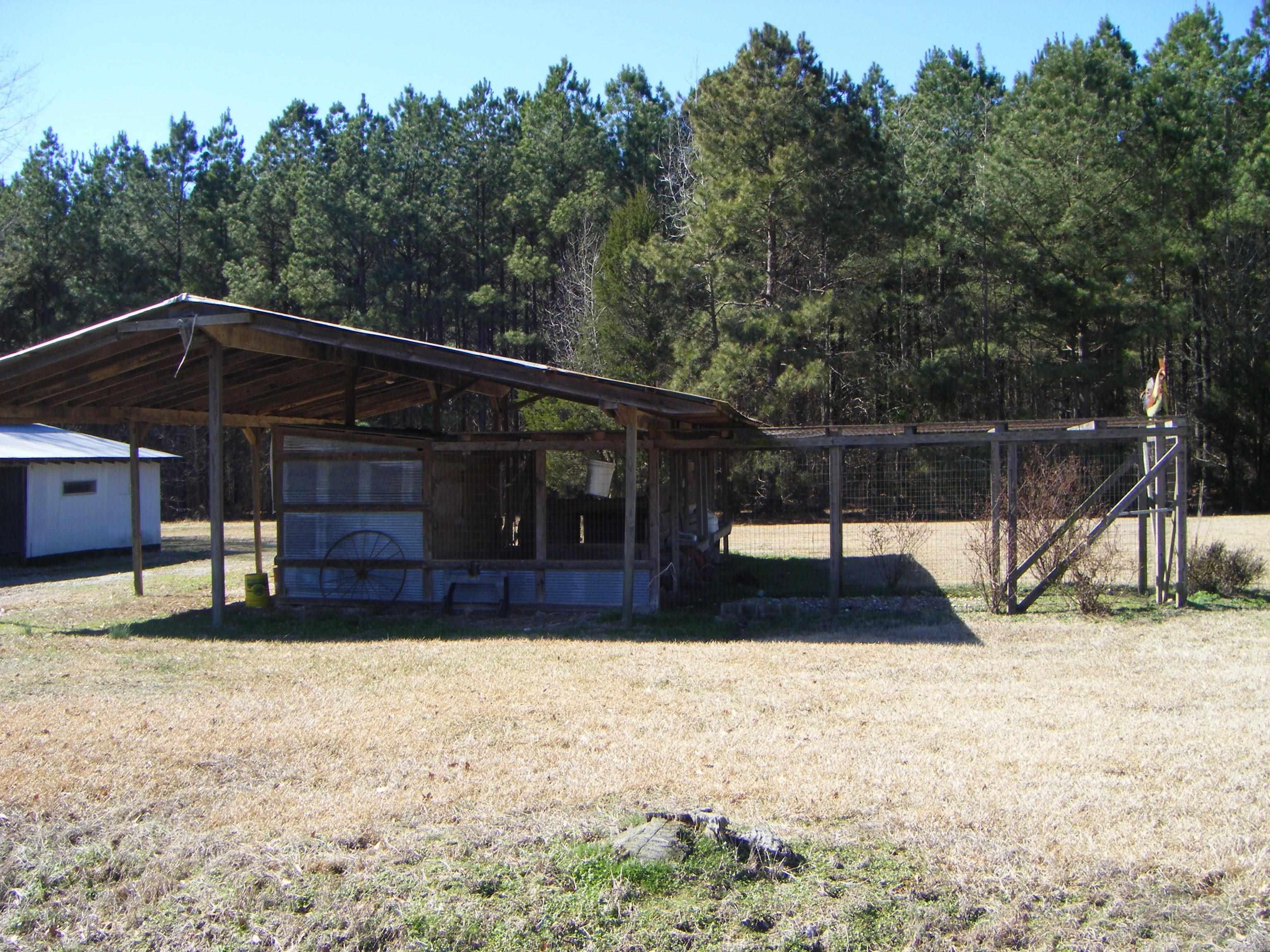 5207 Hwy 26 W