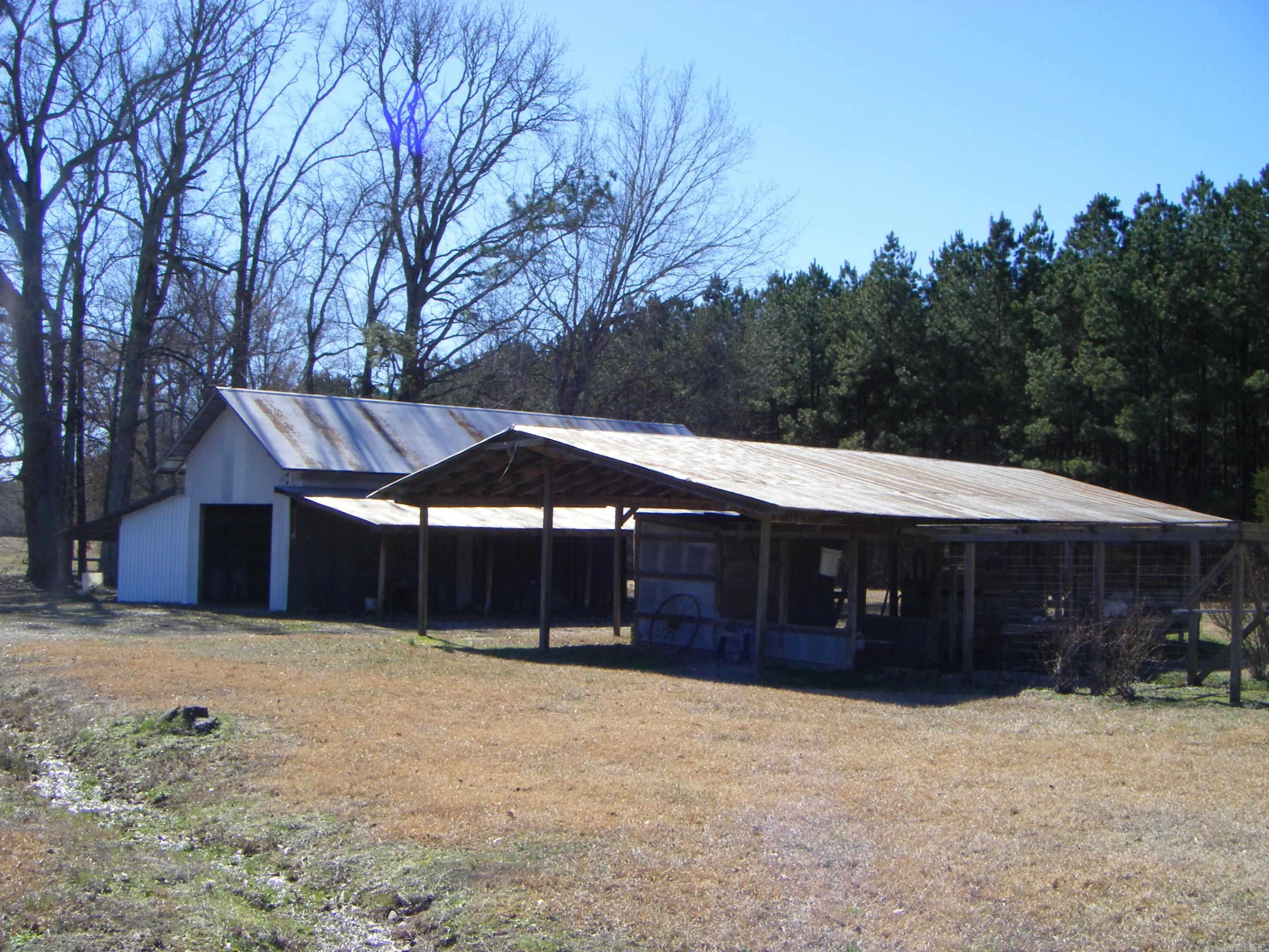 5207 Hwy 26 W