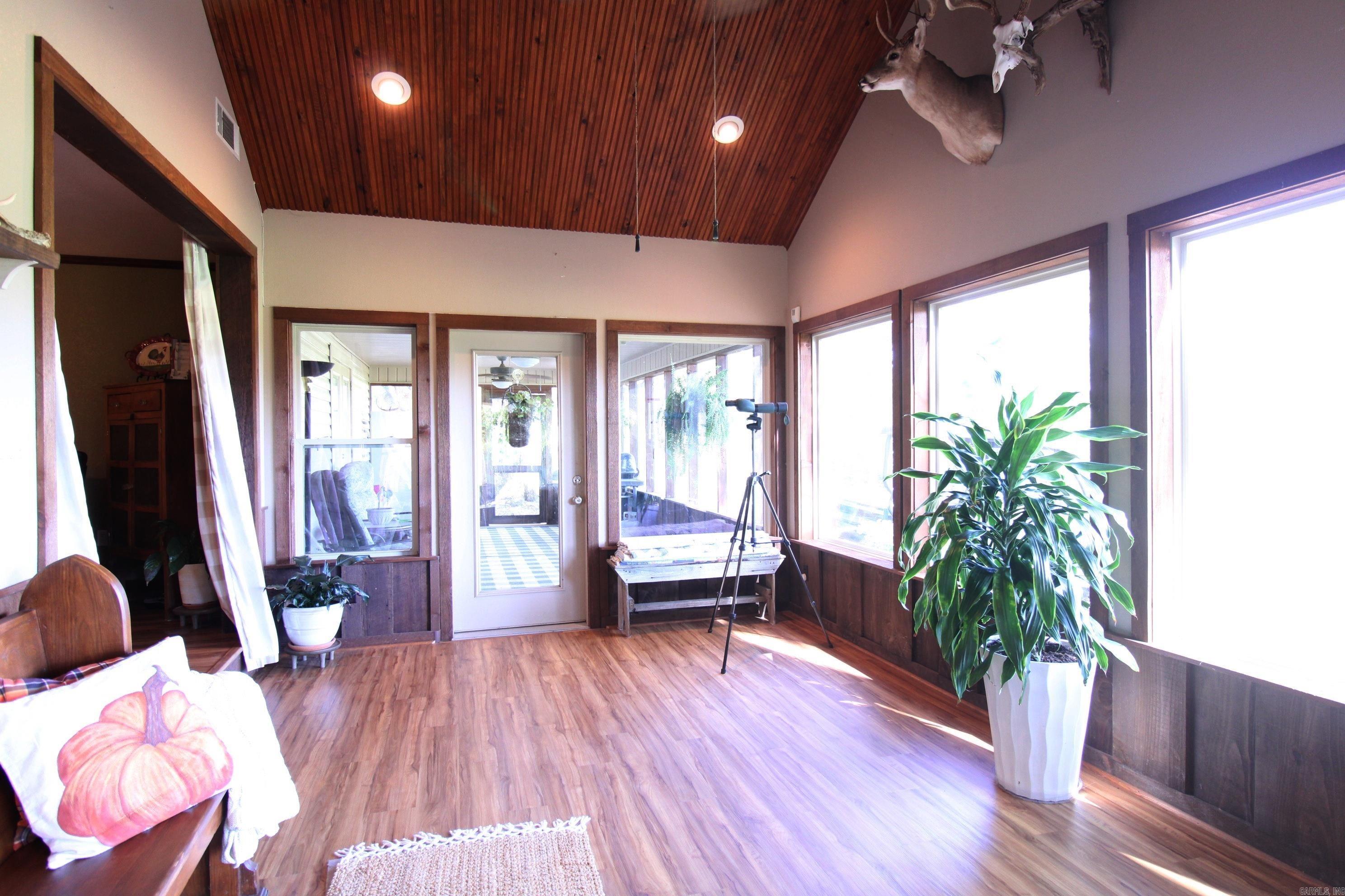 5207 Hwy 26 W