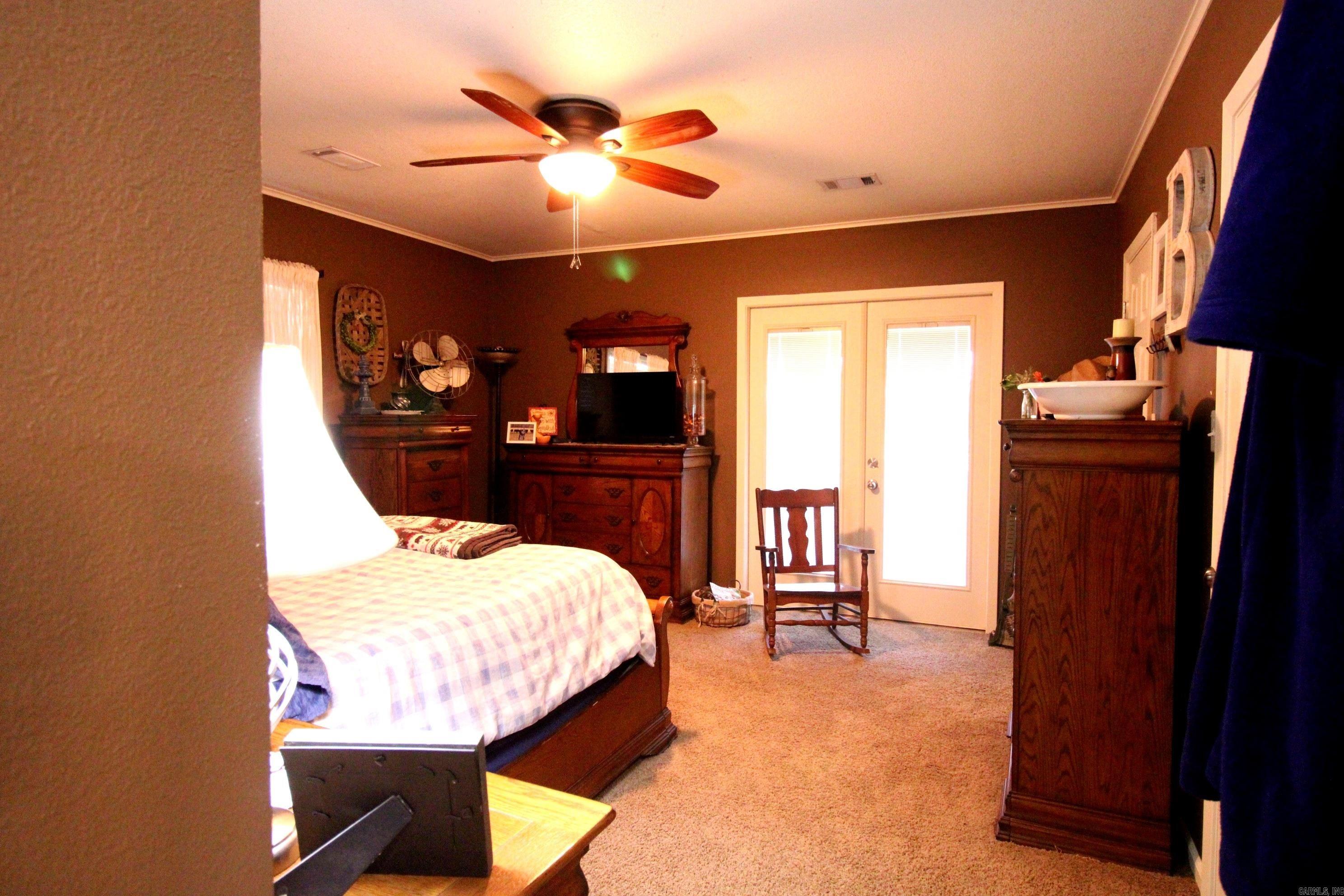 5207 Hwy 26 W