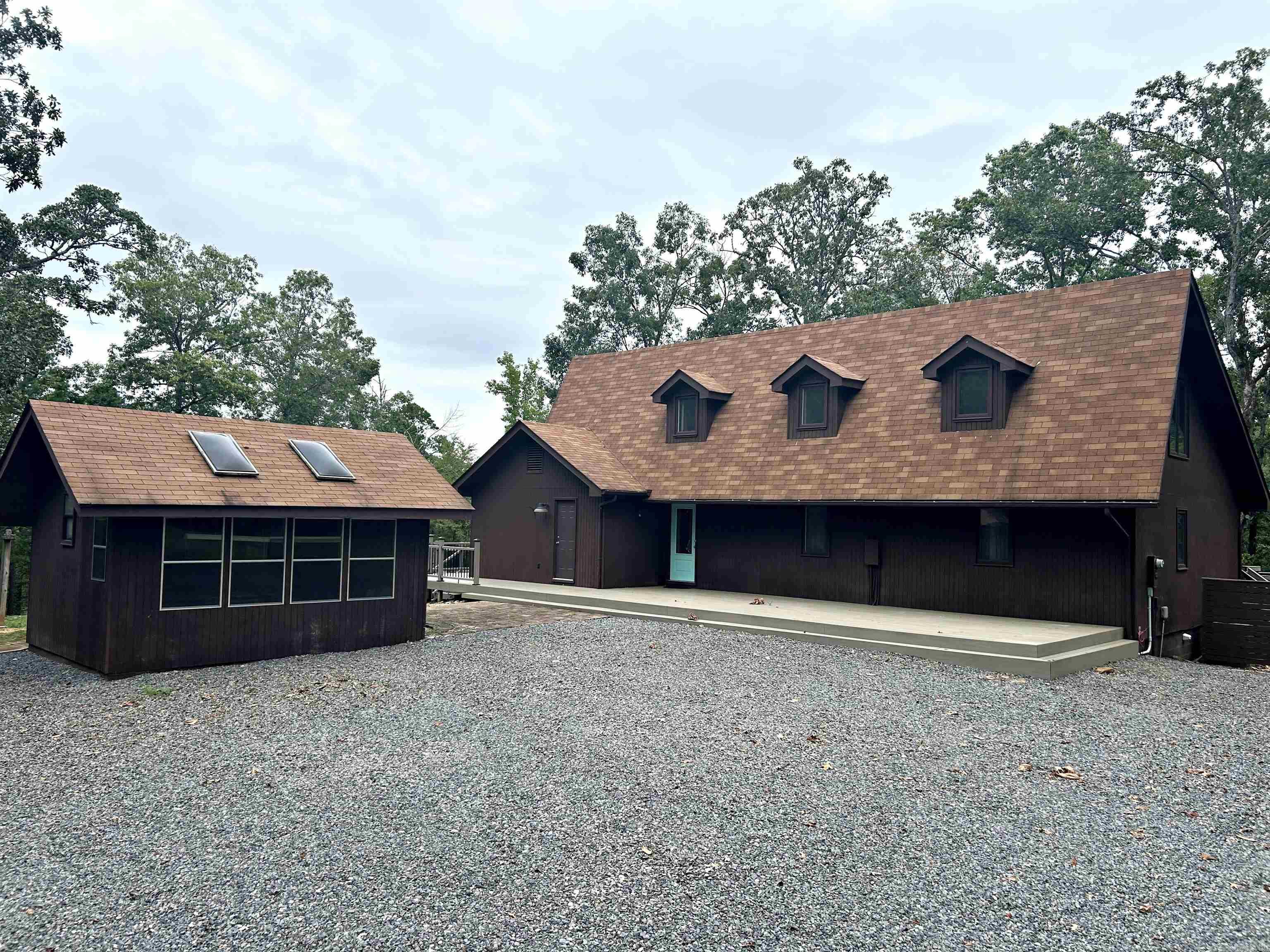 31 Shuff Road