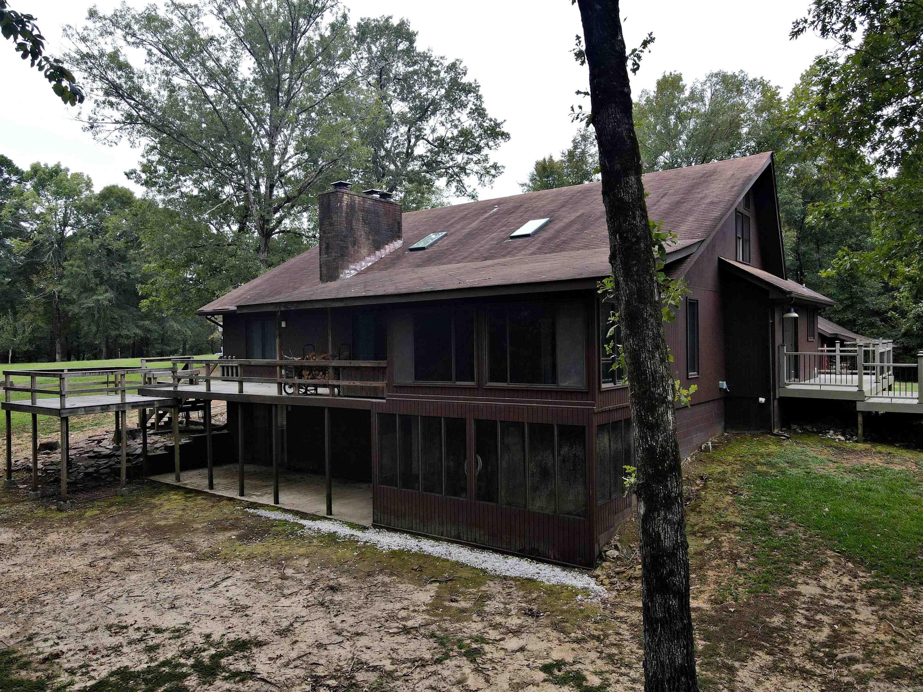 31 Shuff Road
