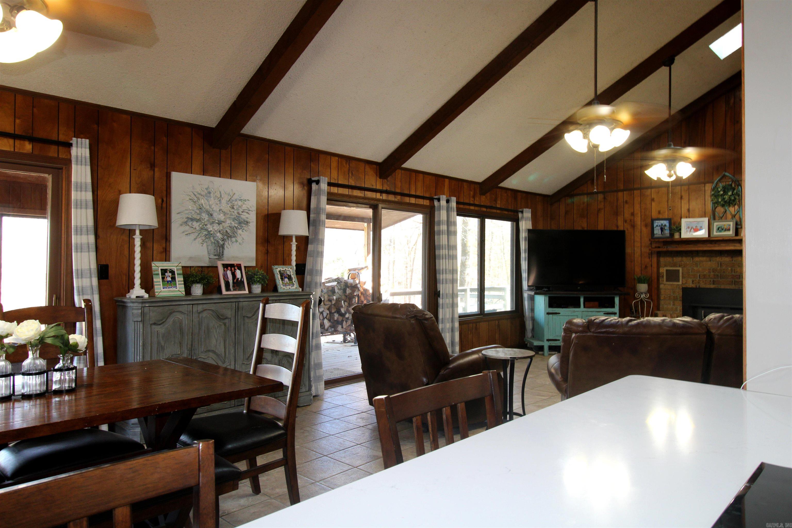 31 Shuff Road