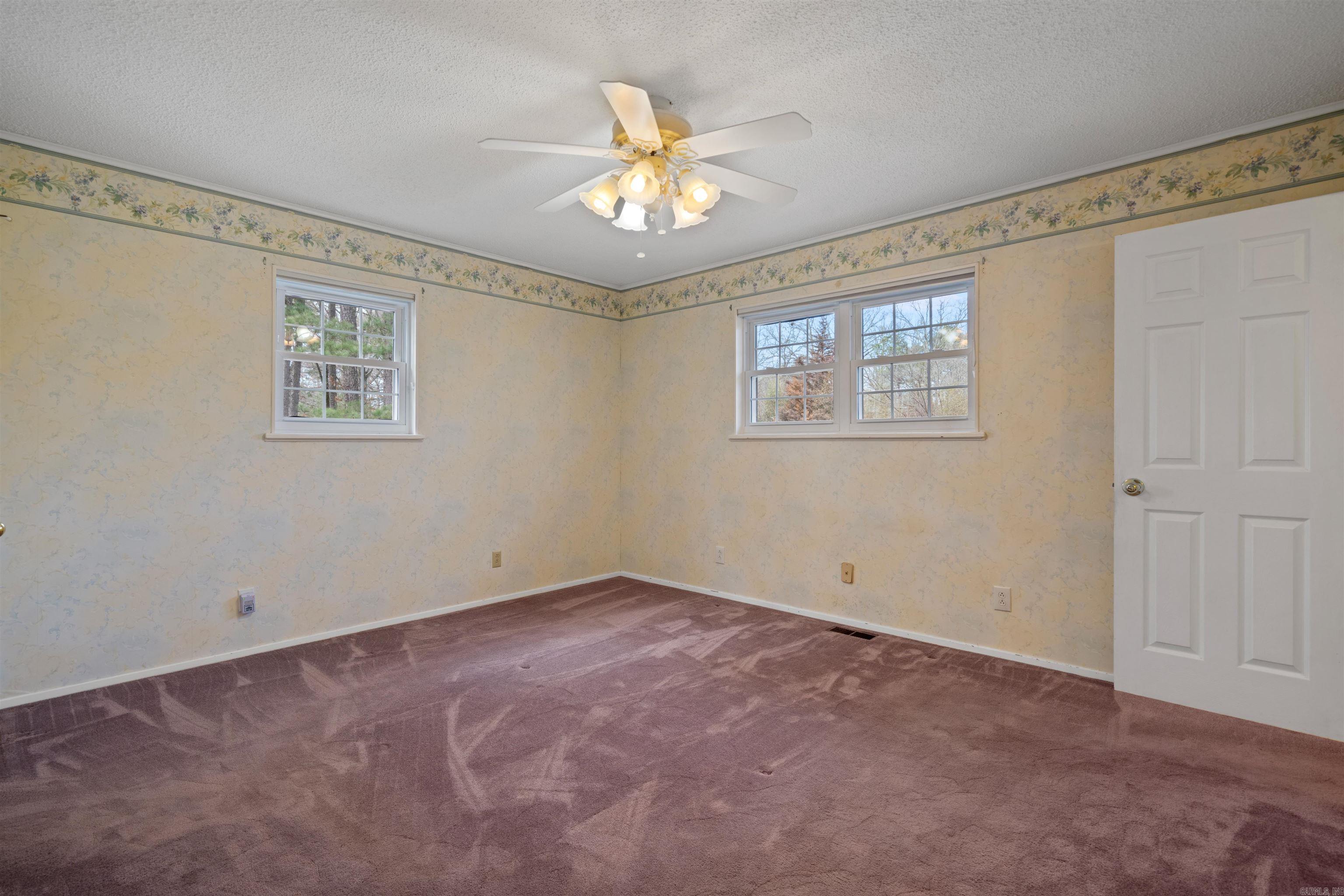107 N Rogers Road