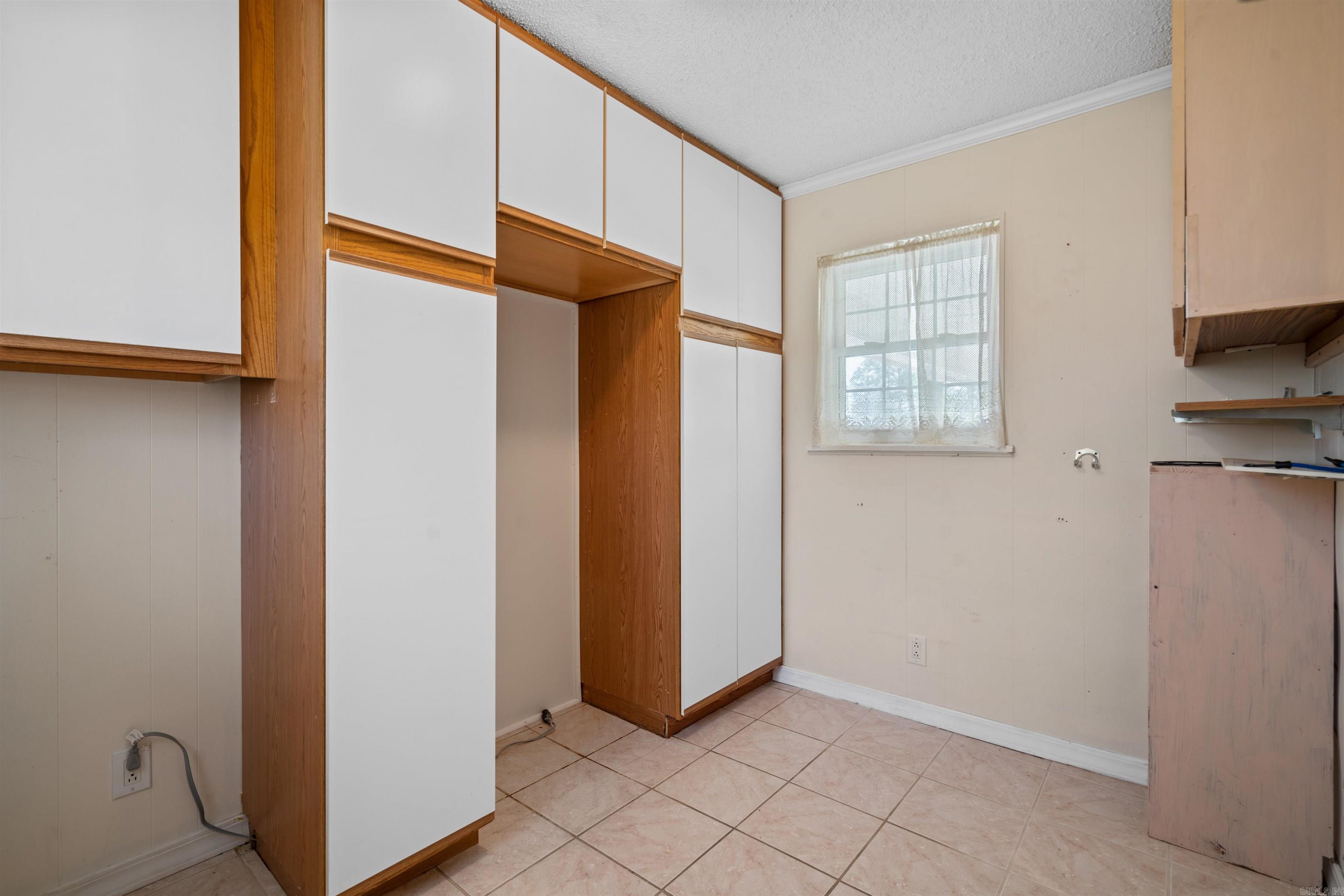 107 N Rogers Road