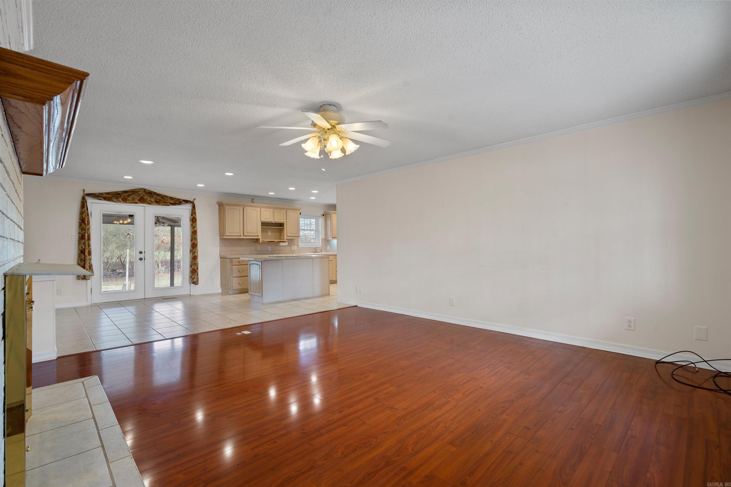 107 N Rogers Road