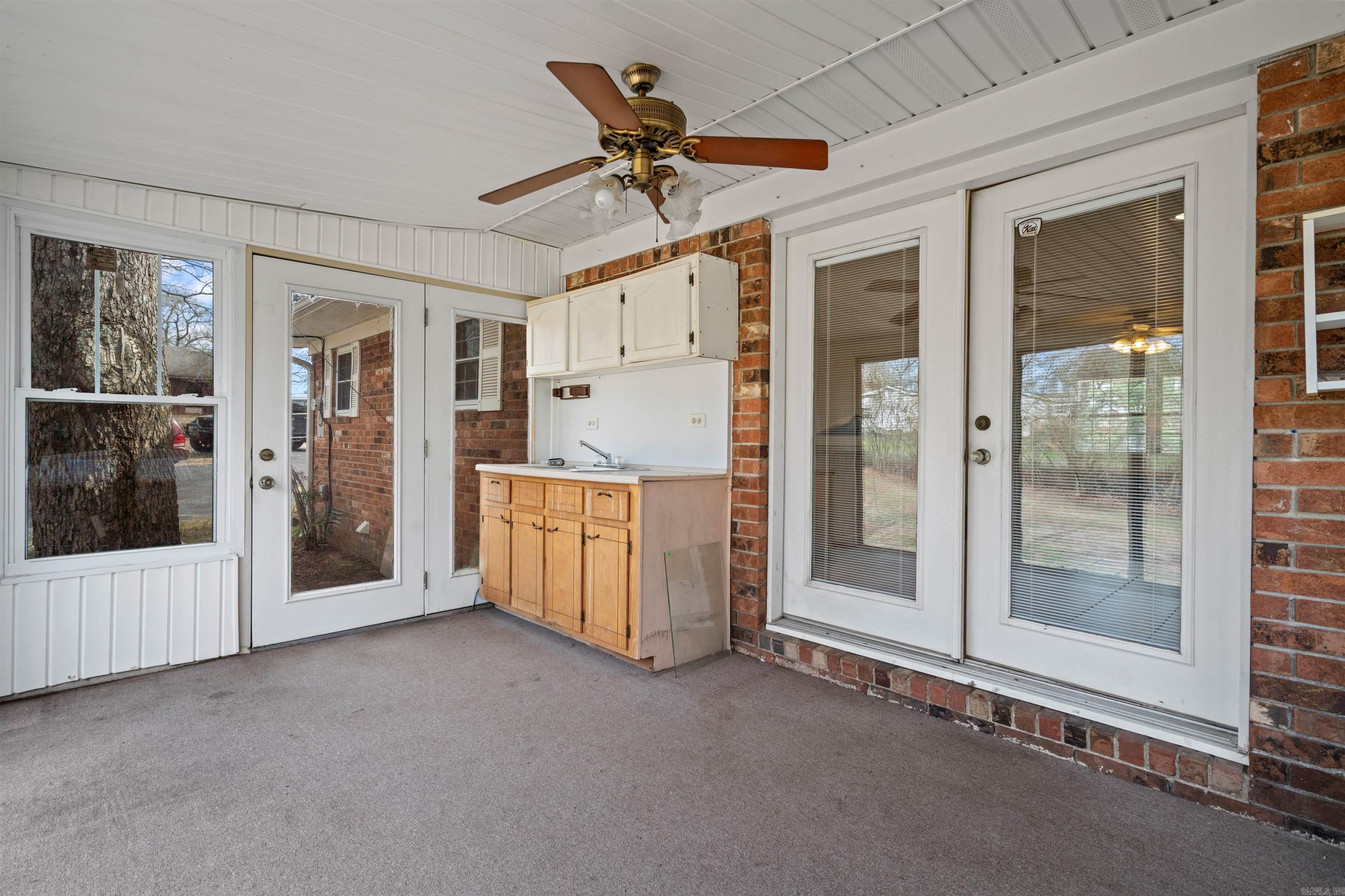 107 N Rogers Road