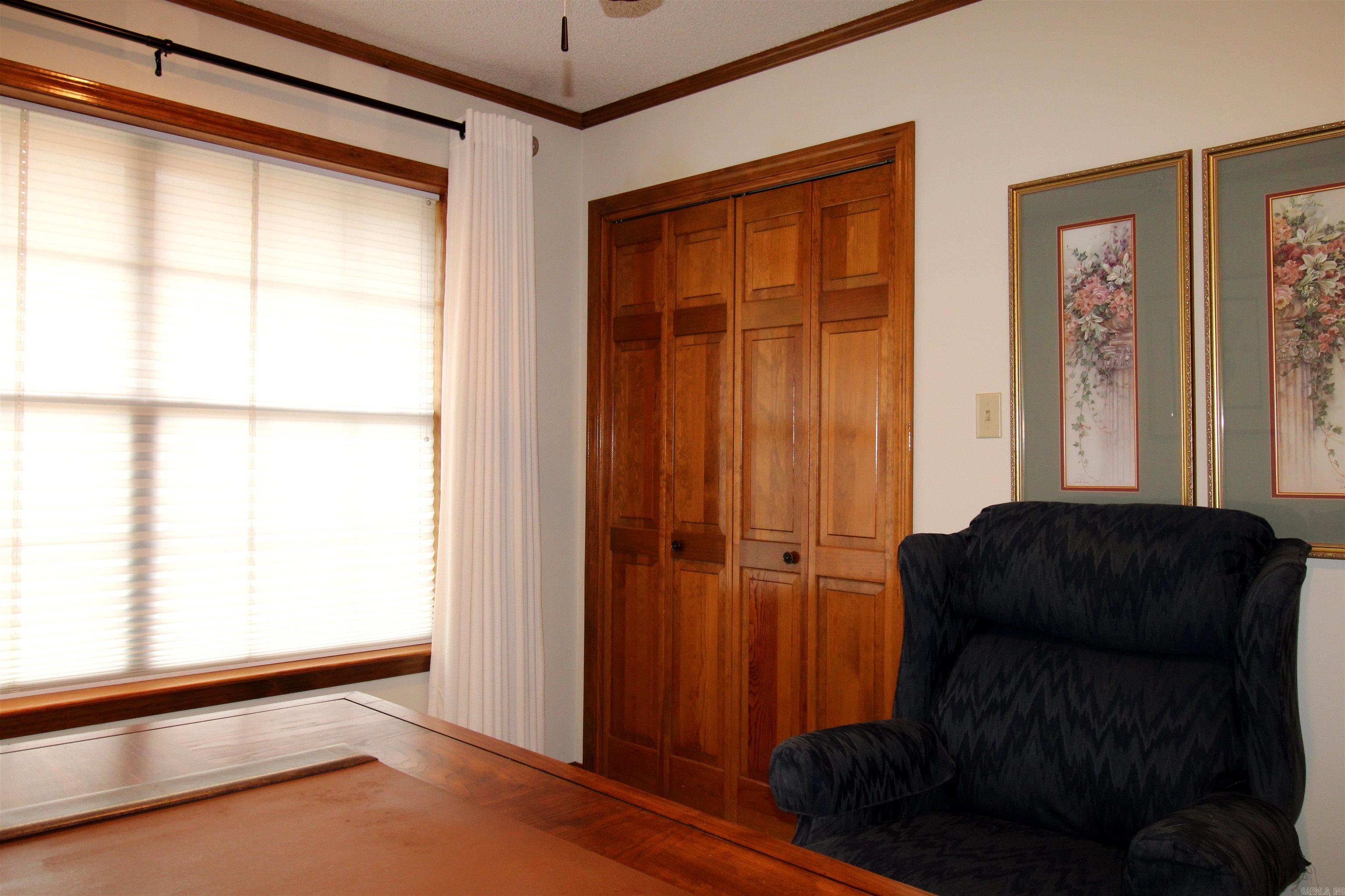 302 North Park Drive