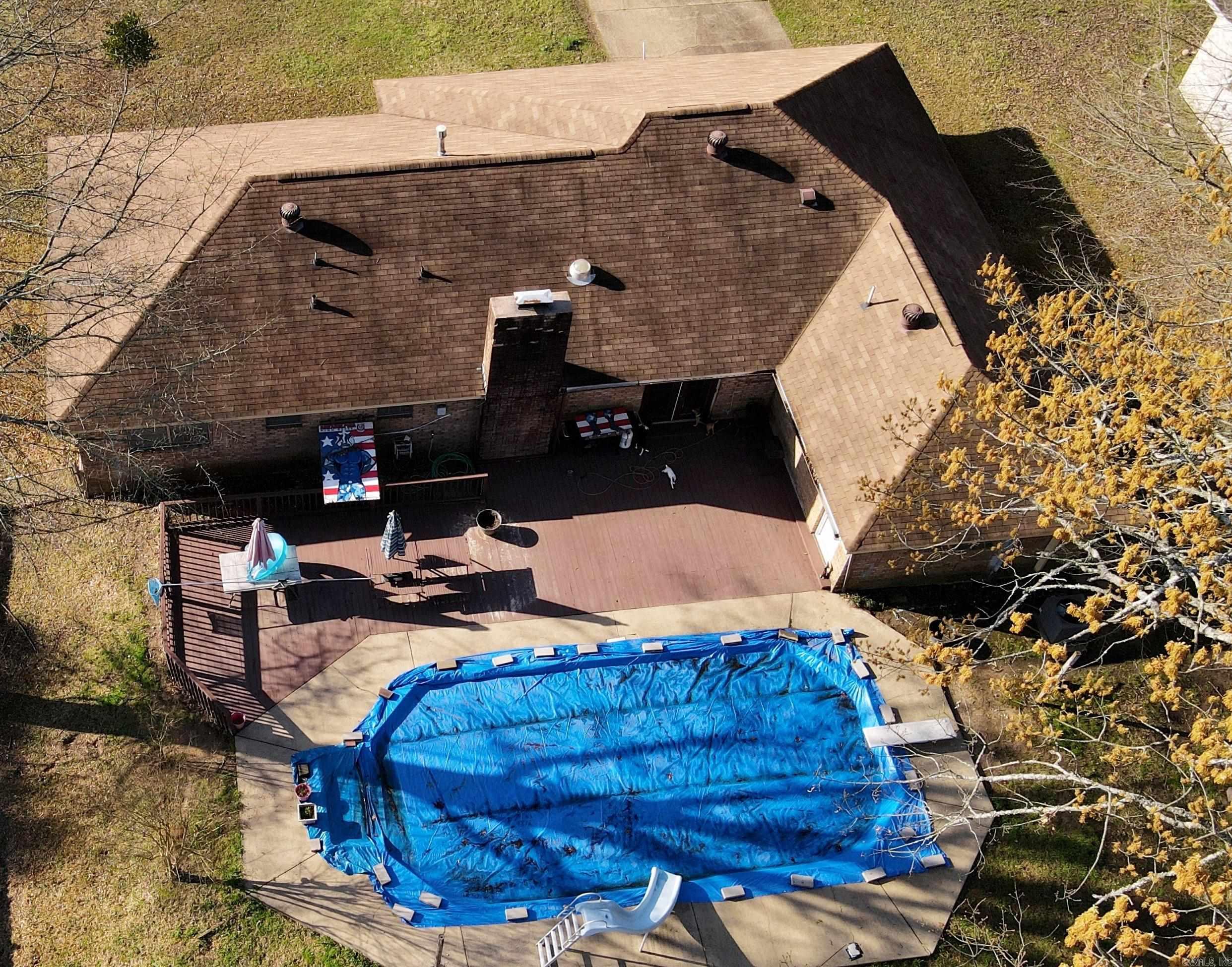 2710 Lynwood Drive