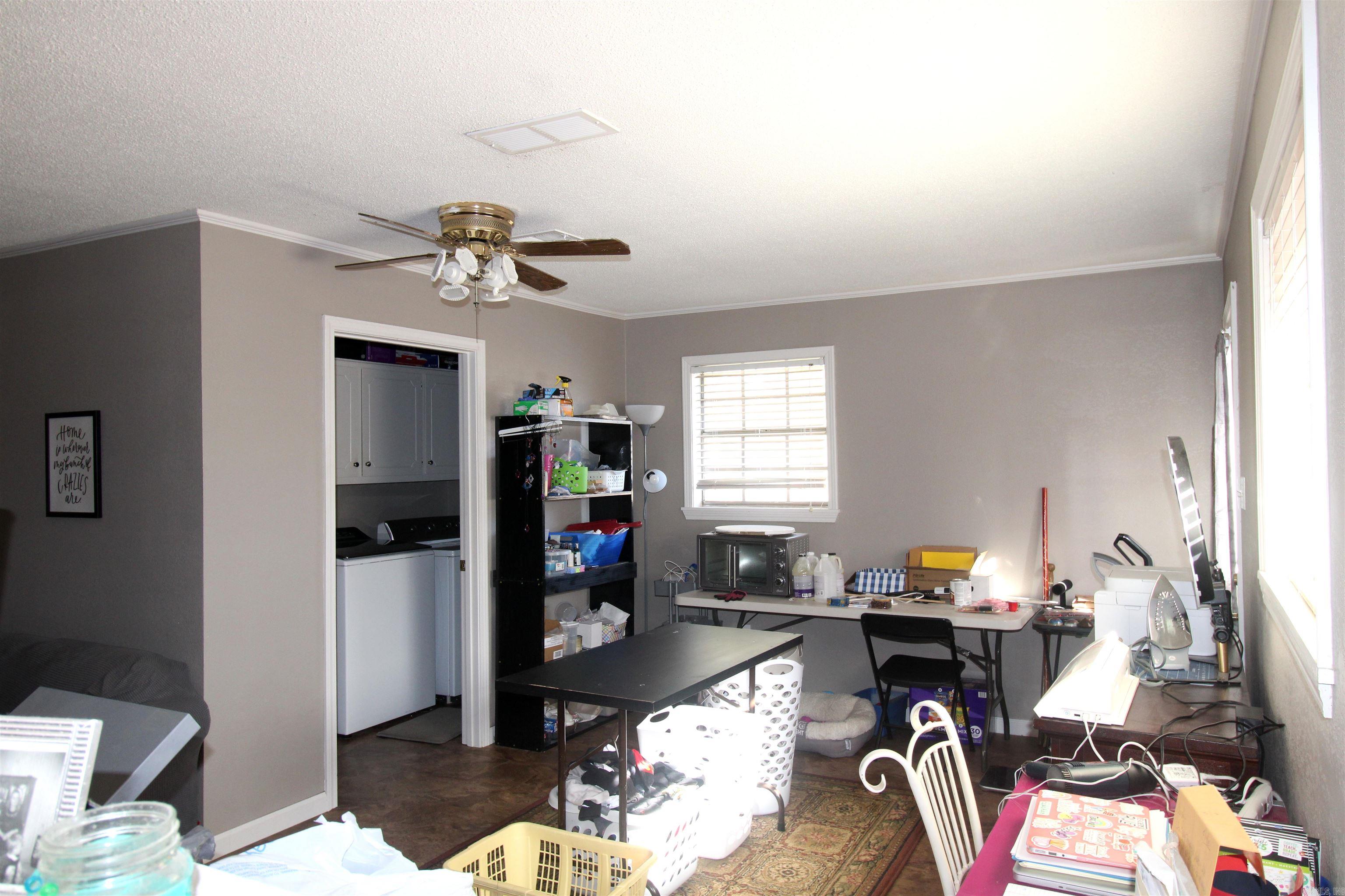 2710 Lynwood Drive