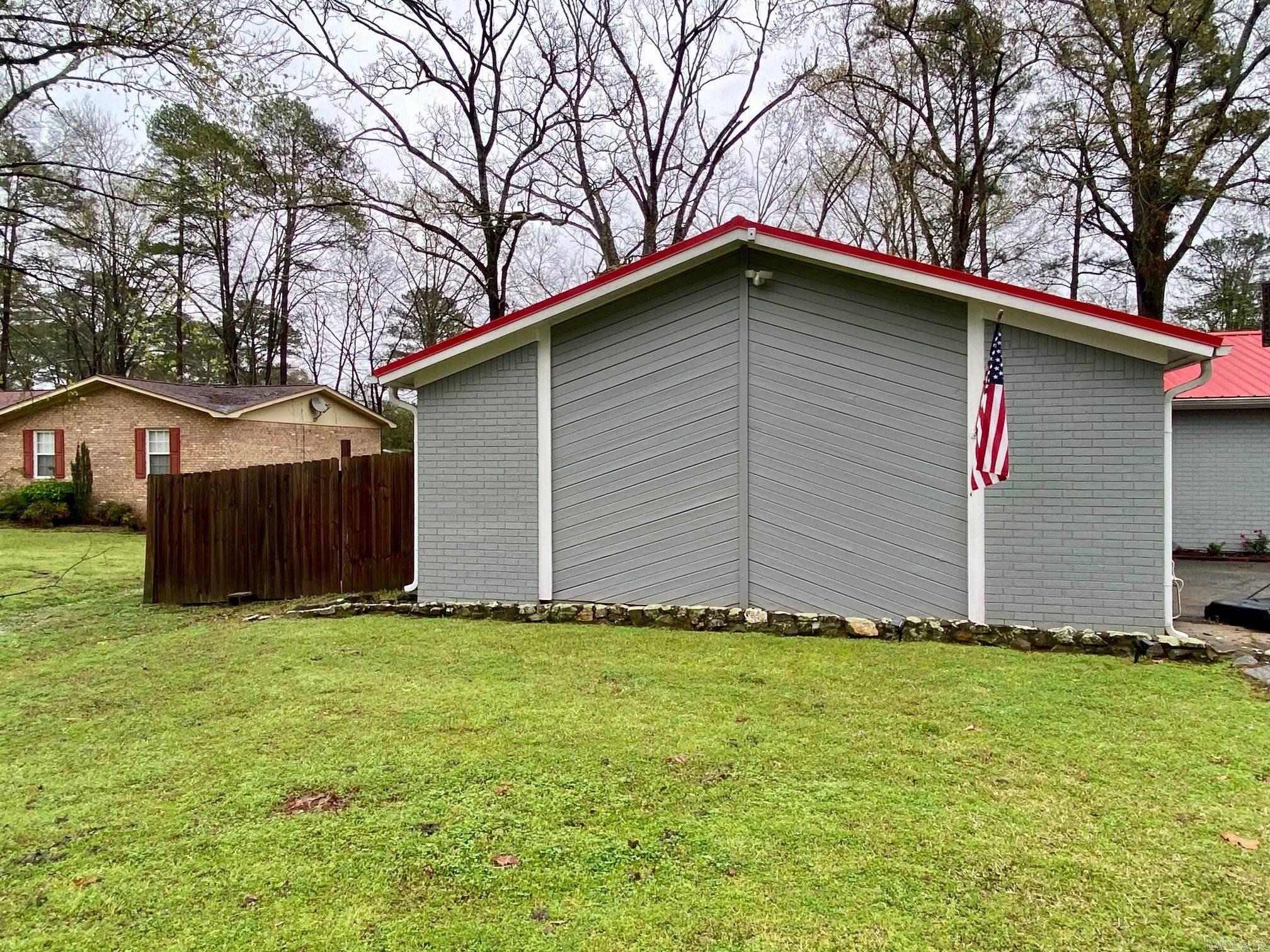 831 Akers Road