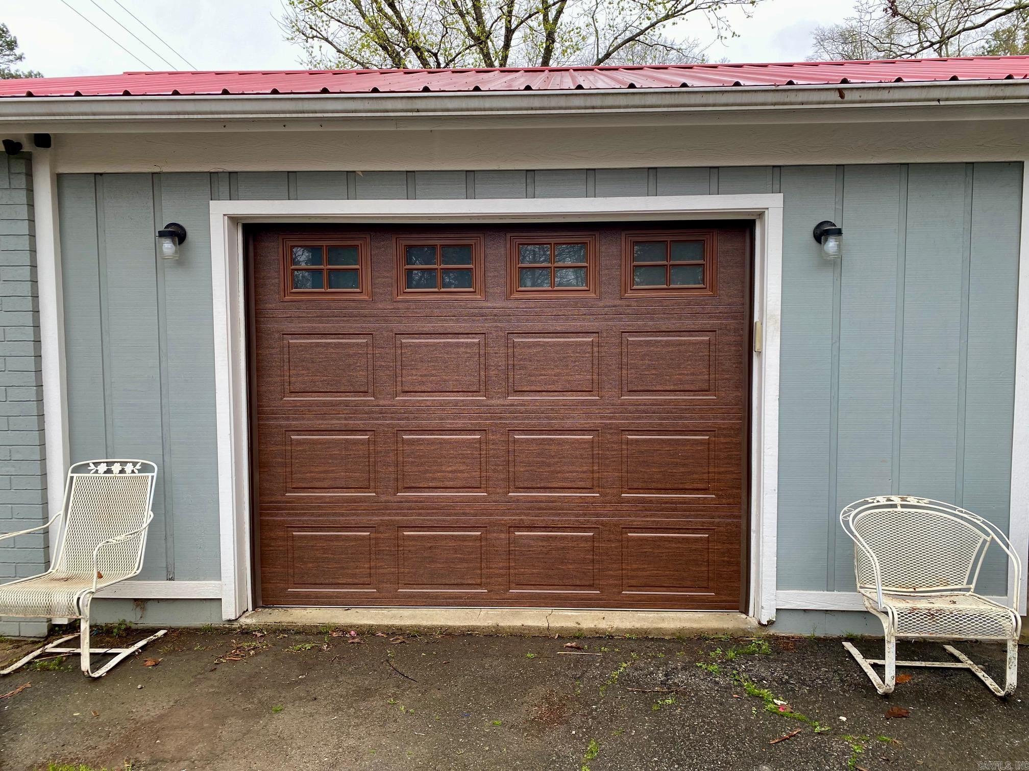 831 Akers Road