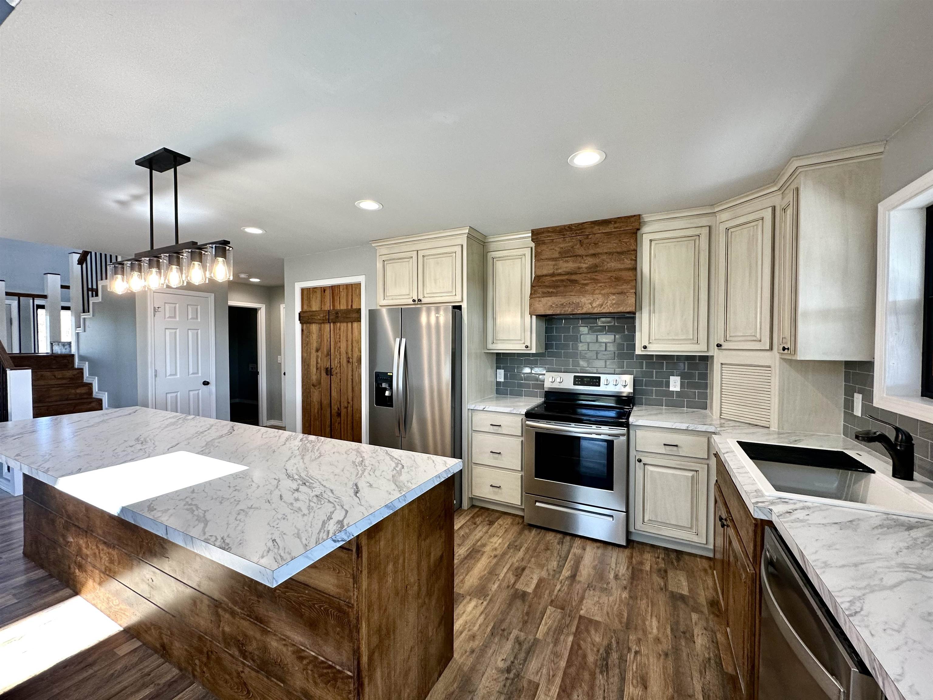 1461 Porter Road