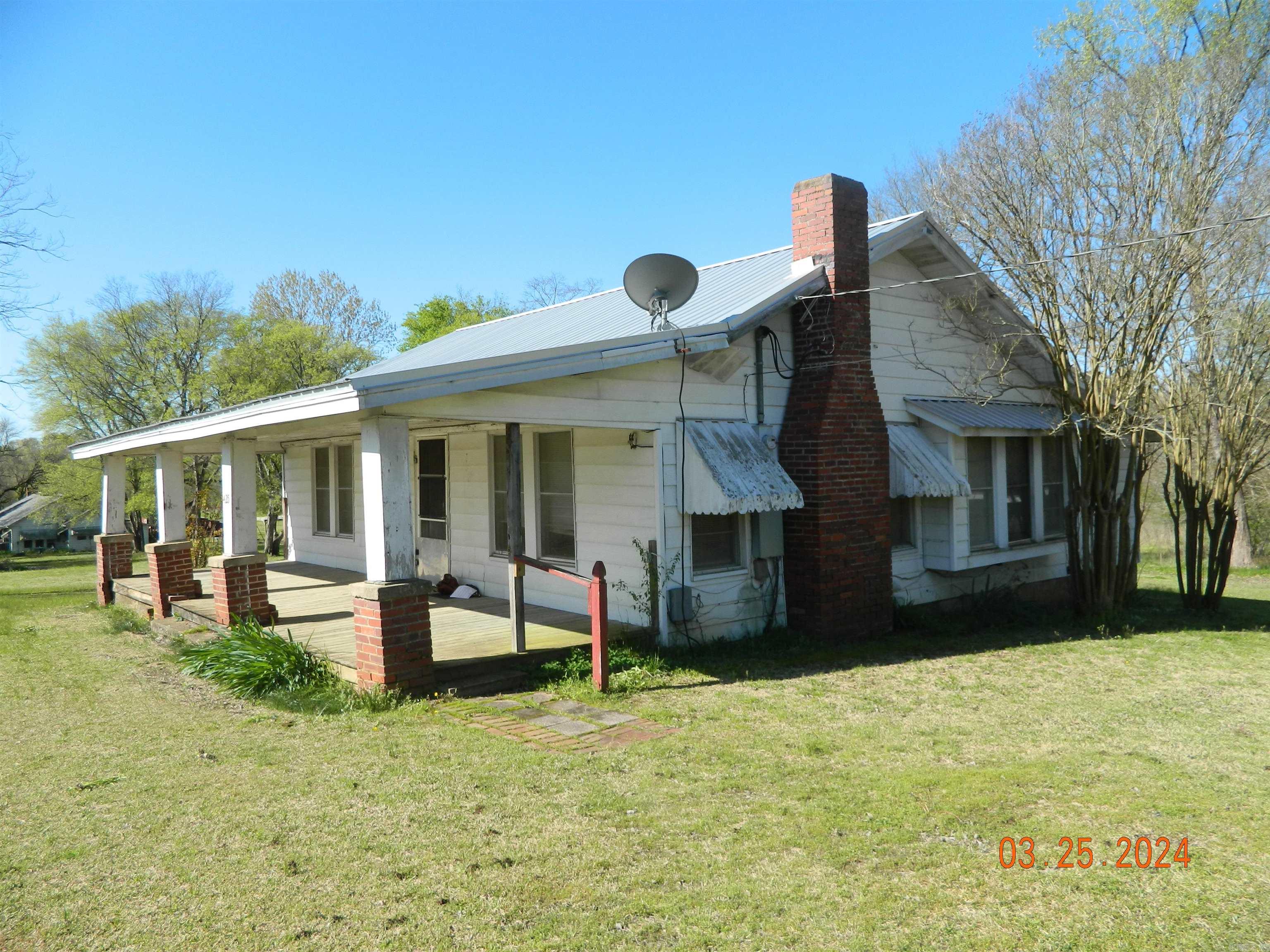 425 Main Street