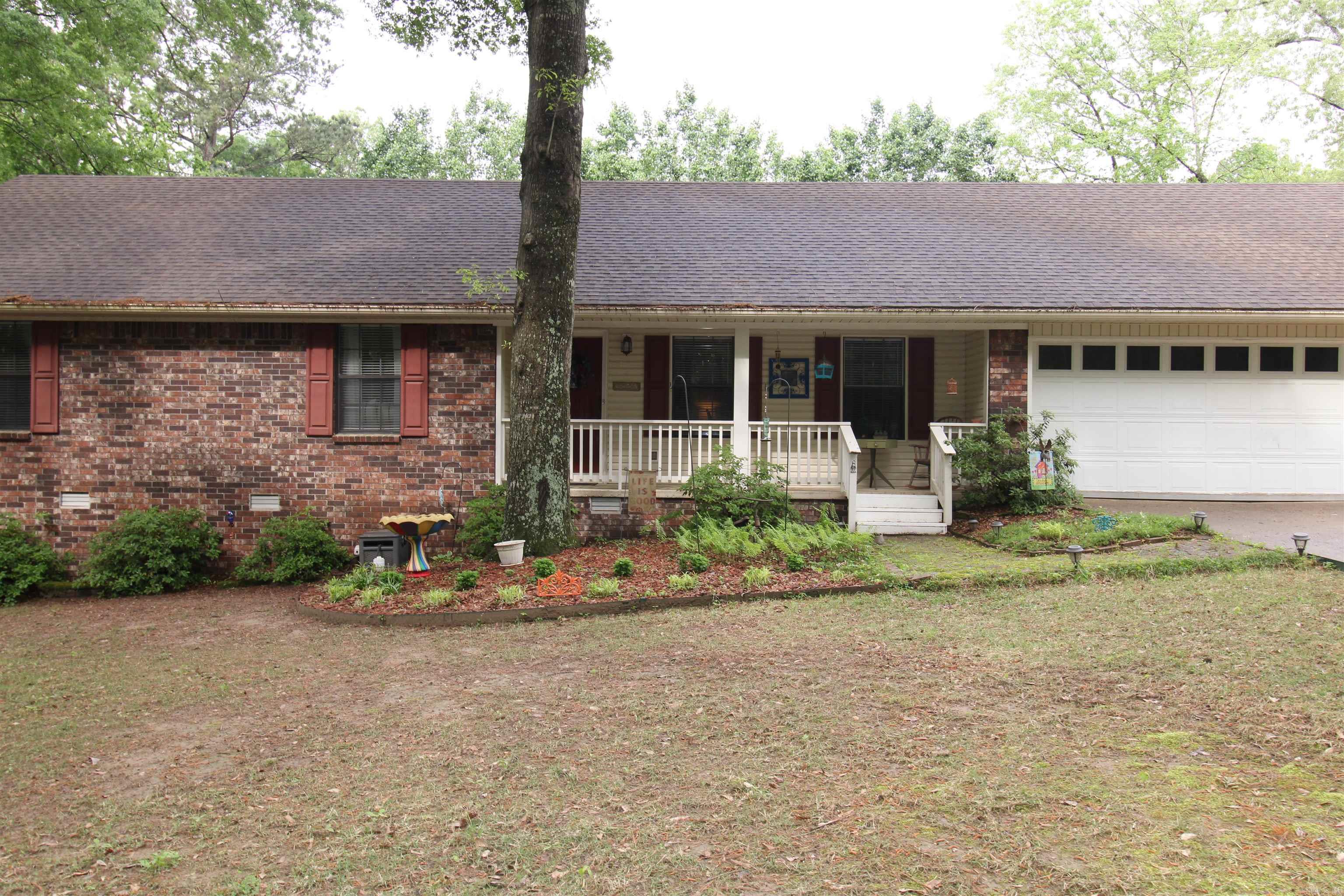 1005 Village Drive