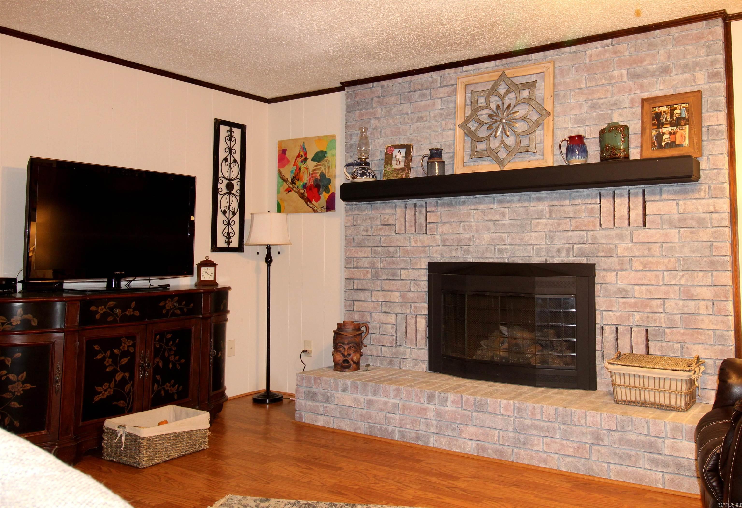 1005 Village Drive