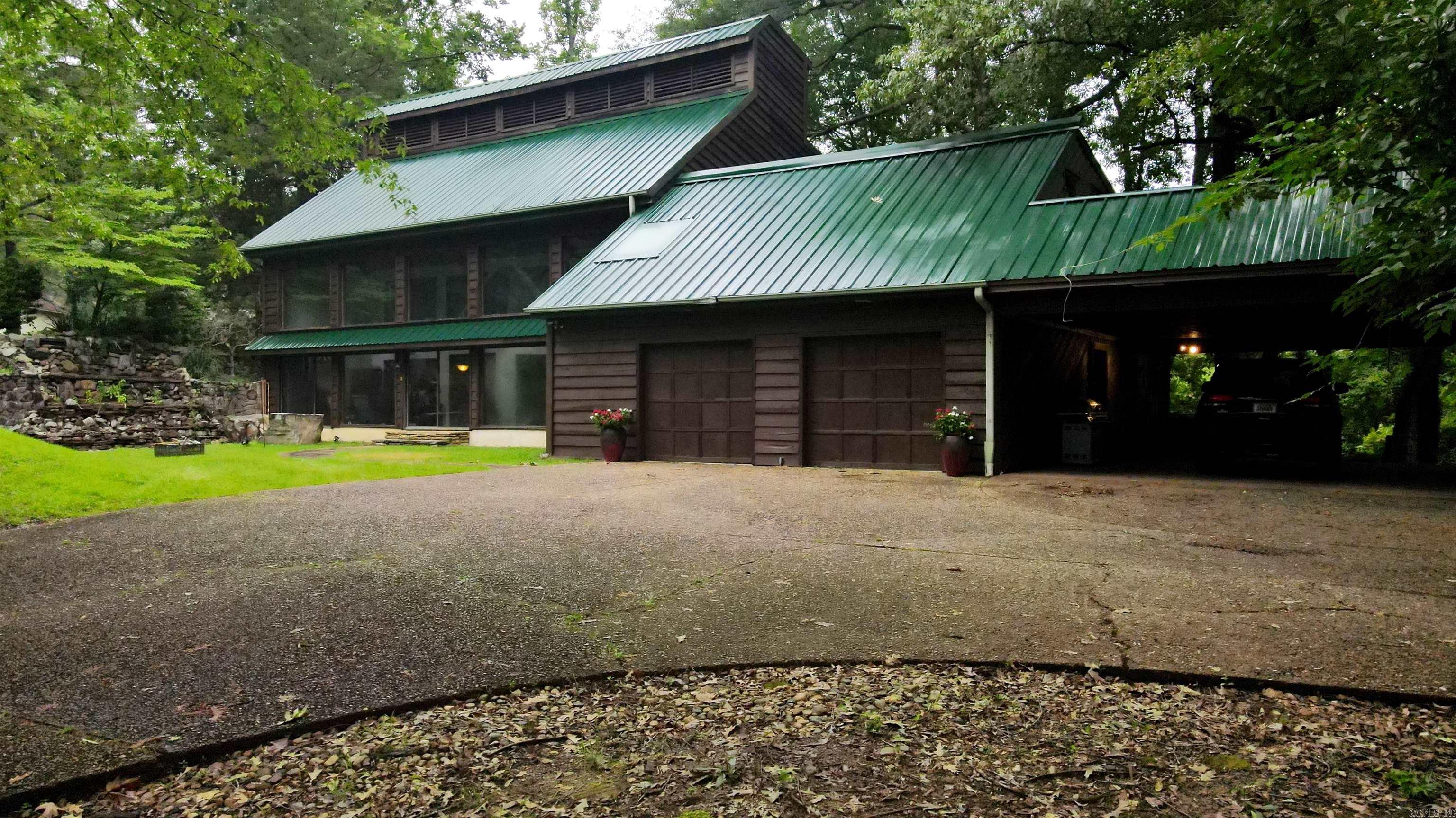 100 North Park Drive