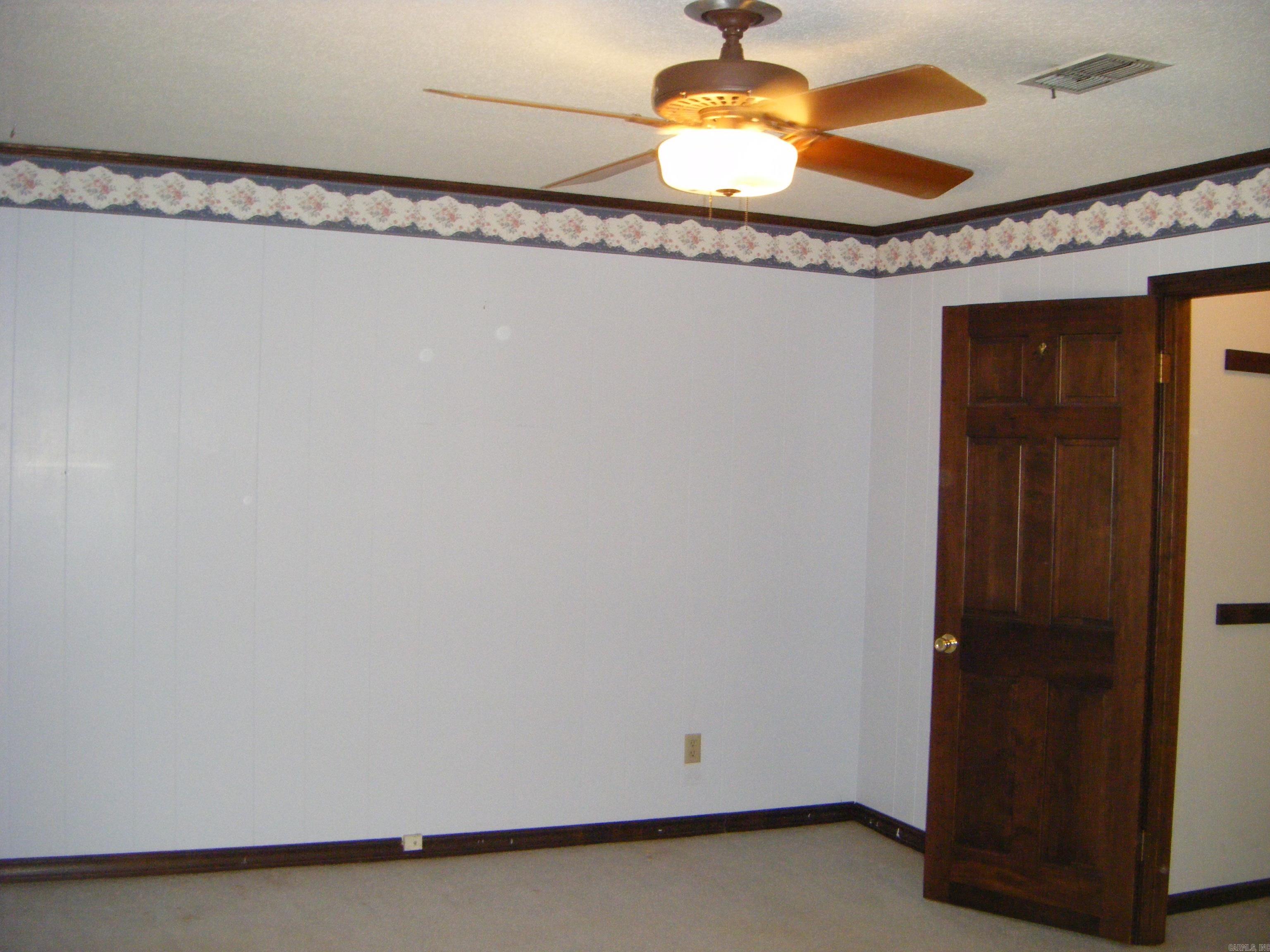 10 Lexington Circle