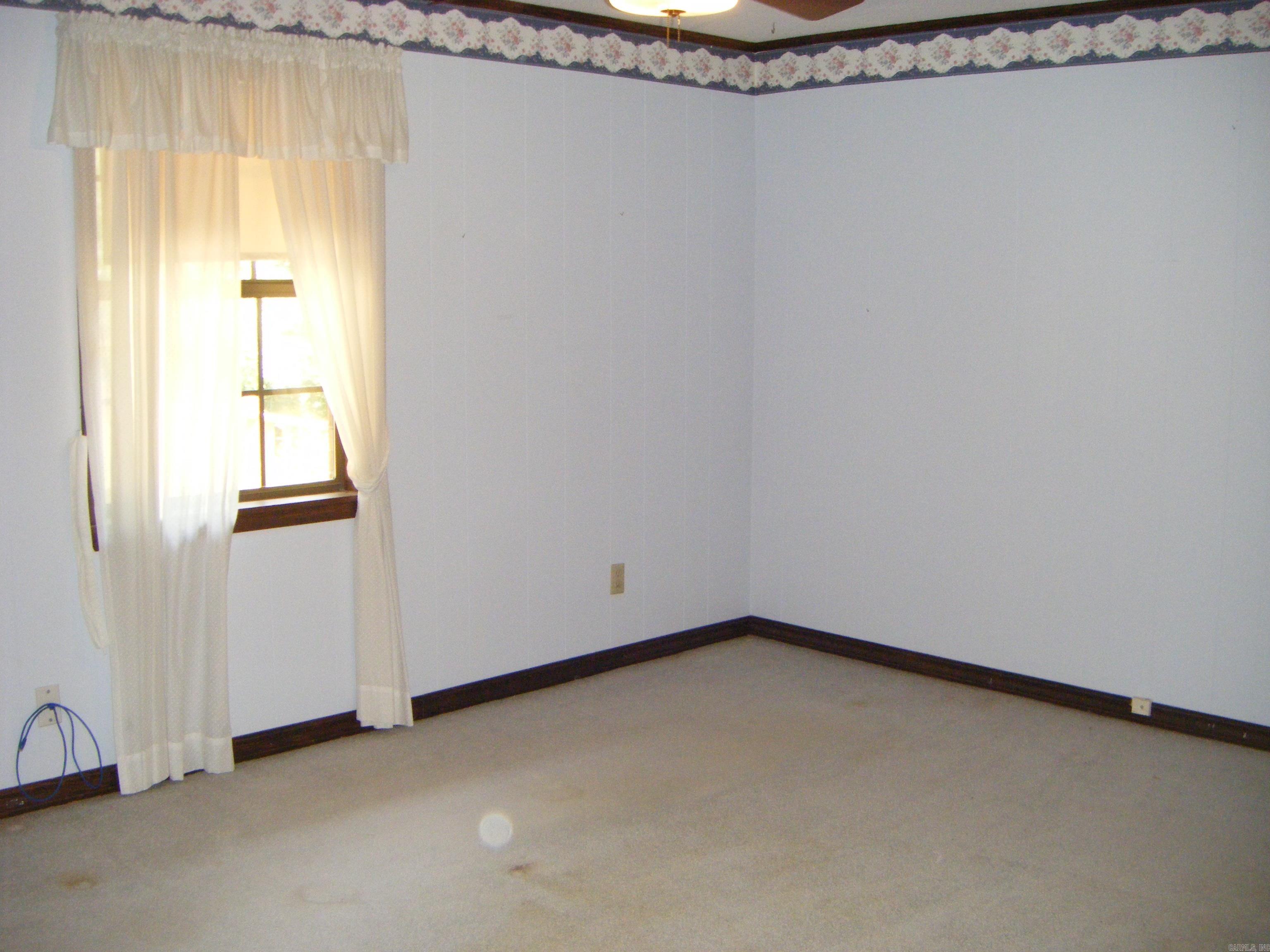 10 Lexington Circle