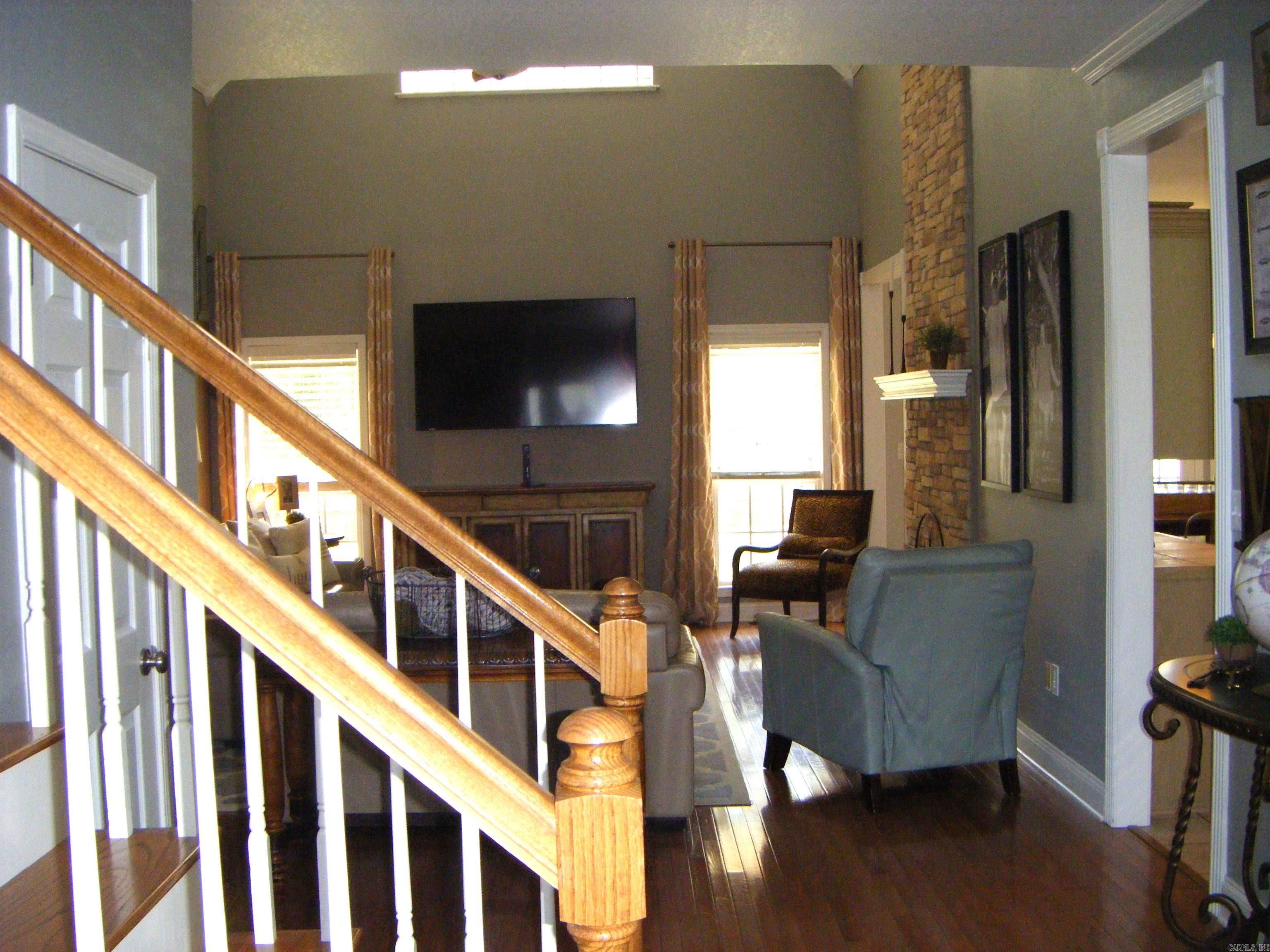 399 Moon Valley Road