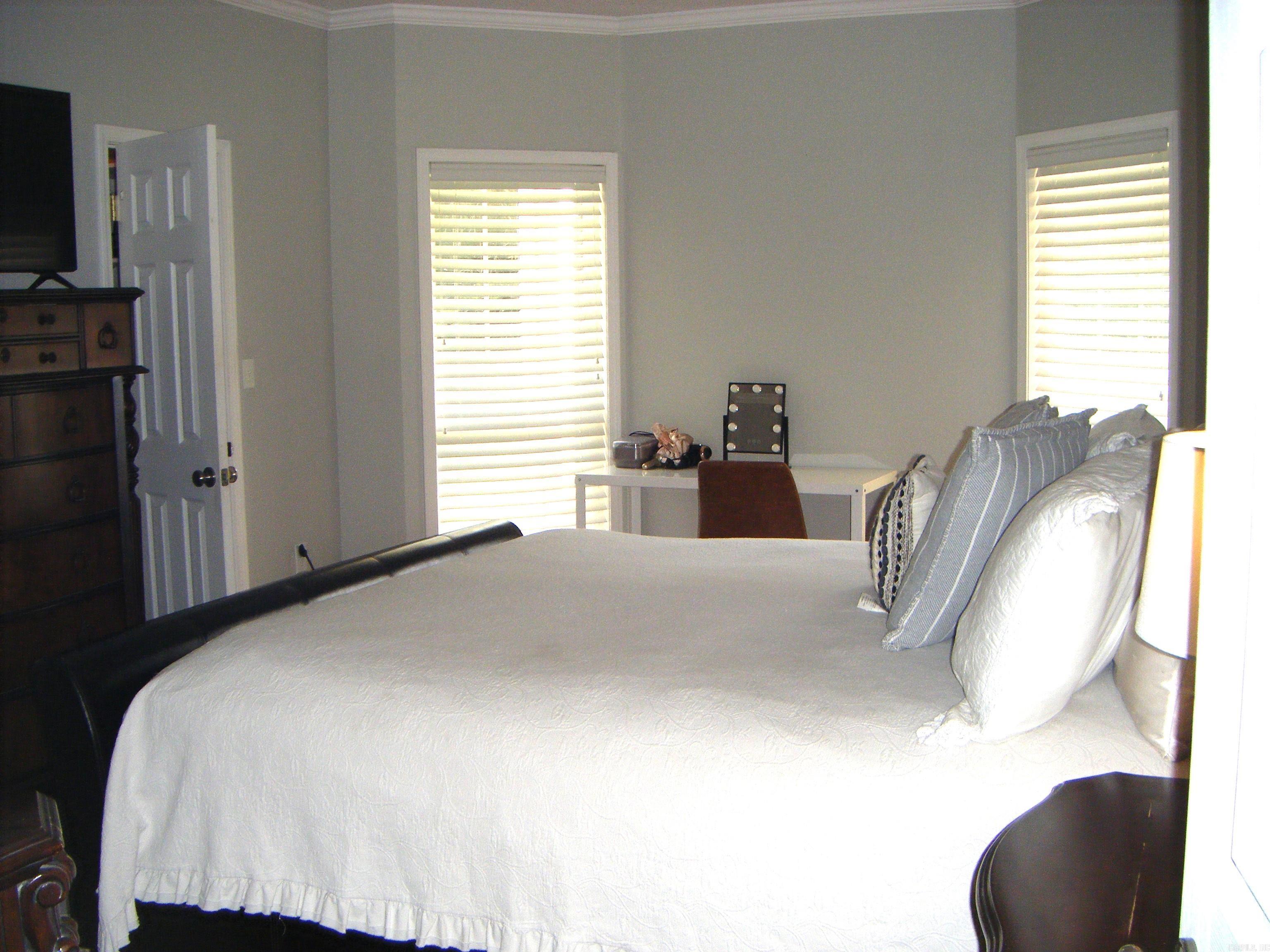 399 Moon Valley Road