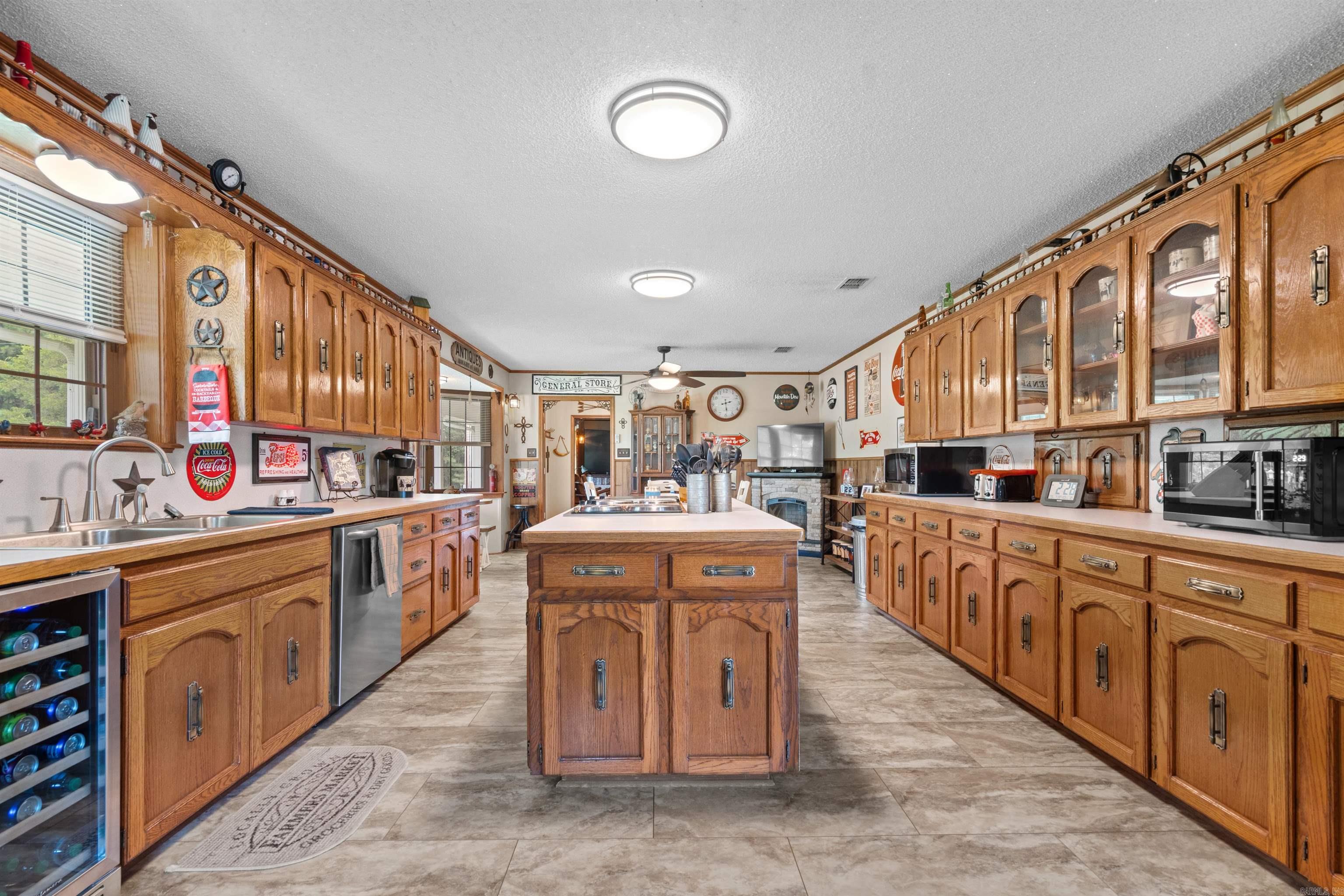 2404 Highway 128